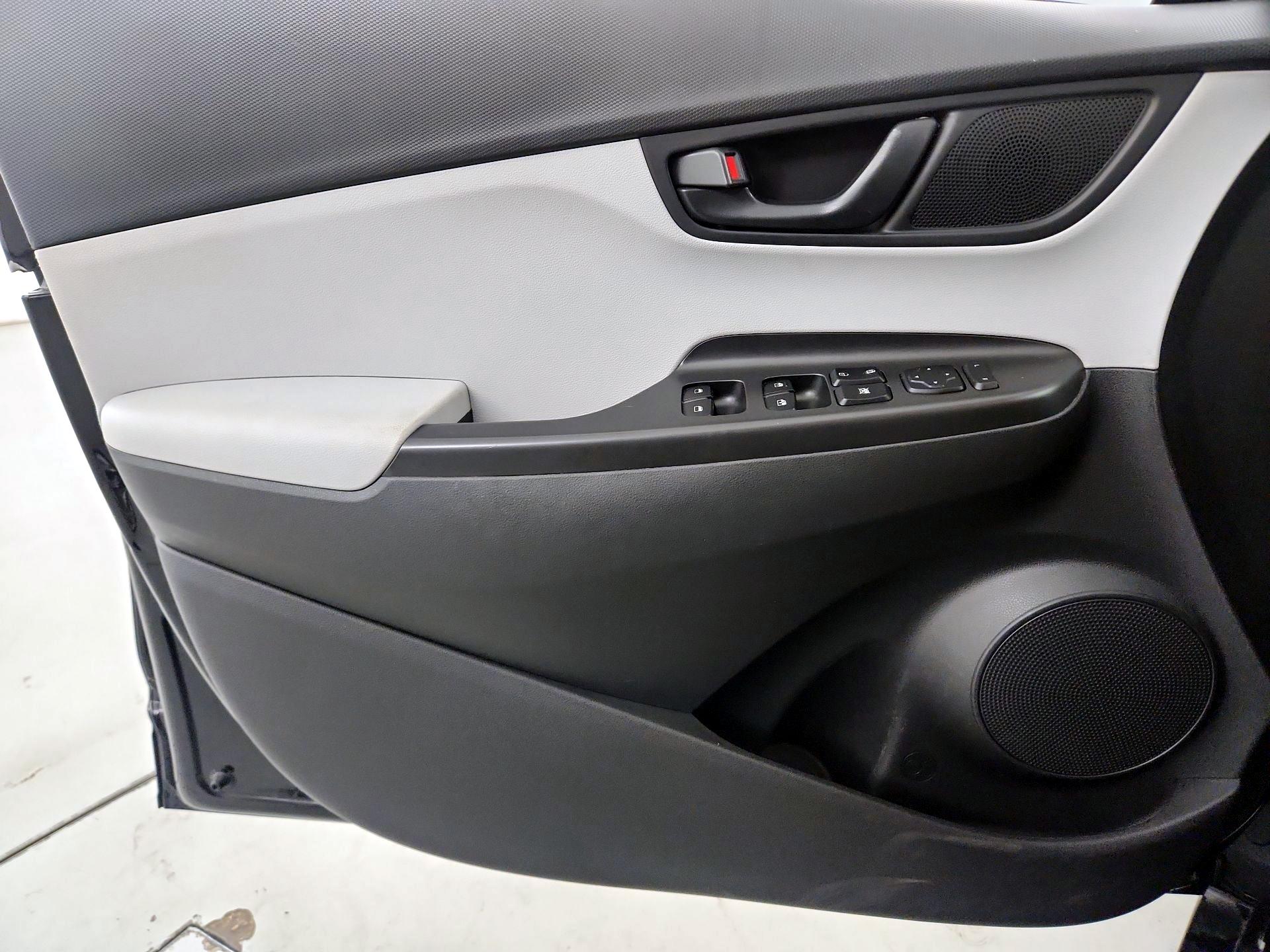 Thumbnail: 2023 Hyundai Kona - 12