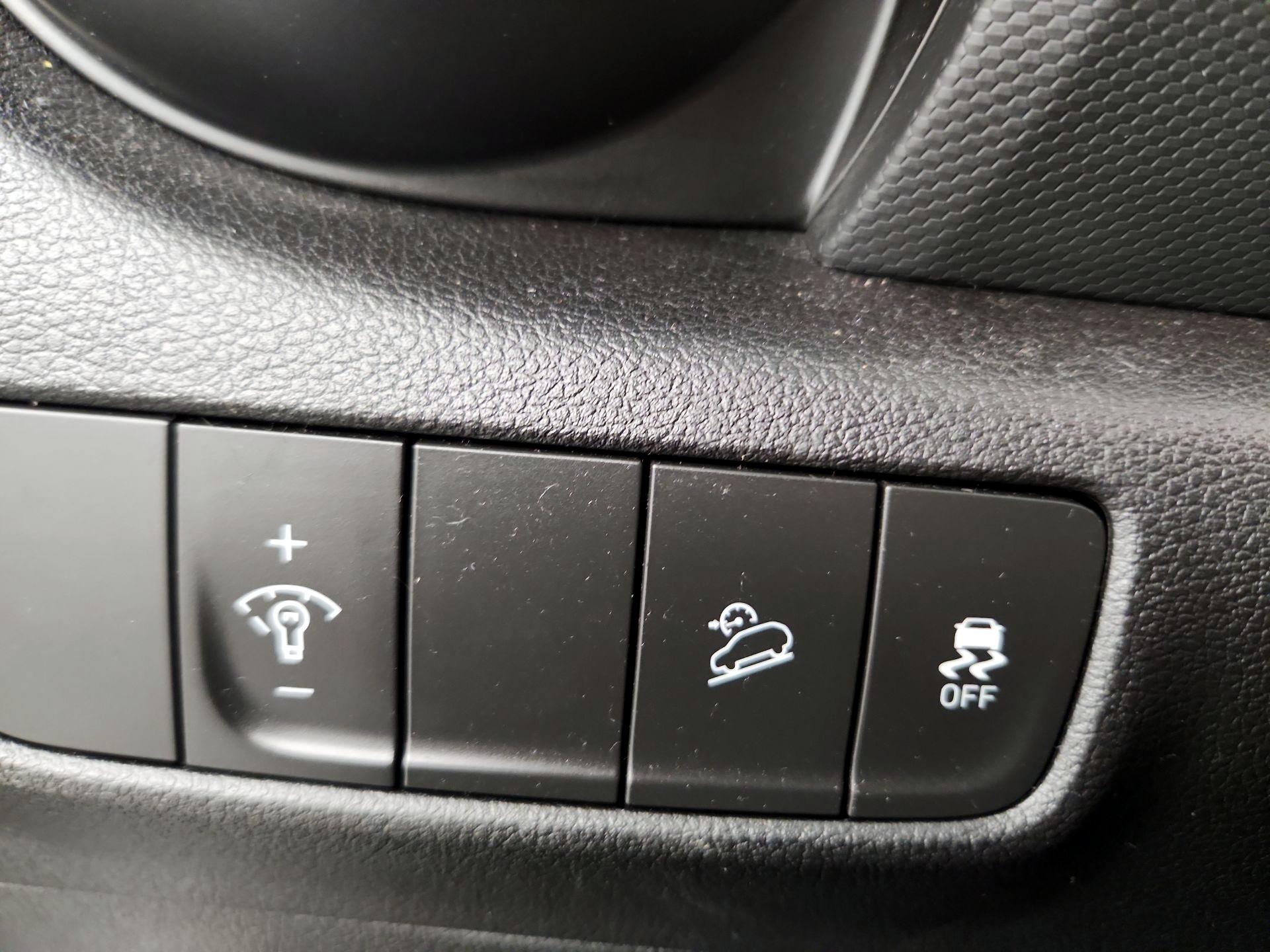 Thumbnail: 2023 Hyundai Kona - 13