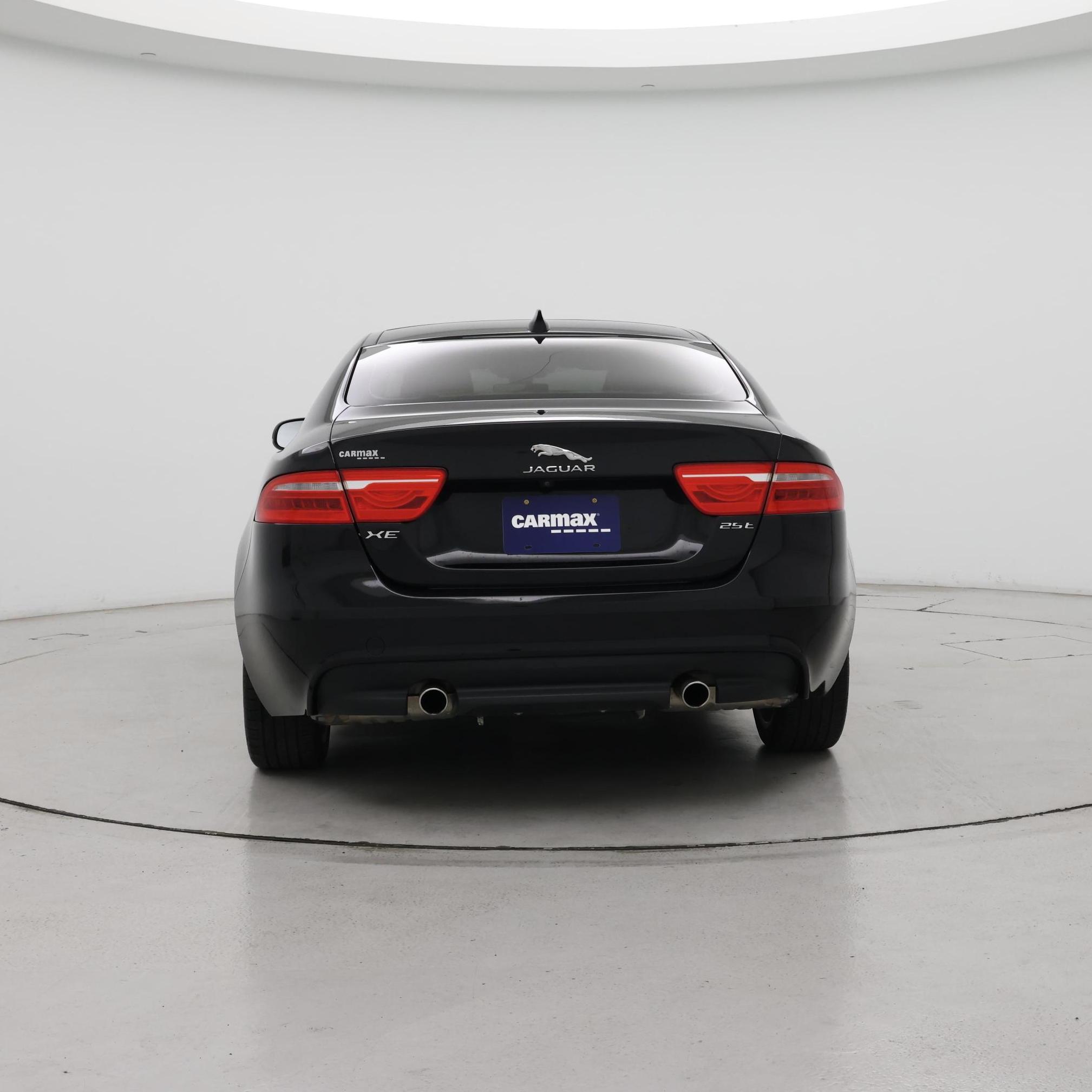 Thumbnail: 2019 Jaguar XE - 6