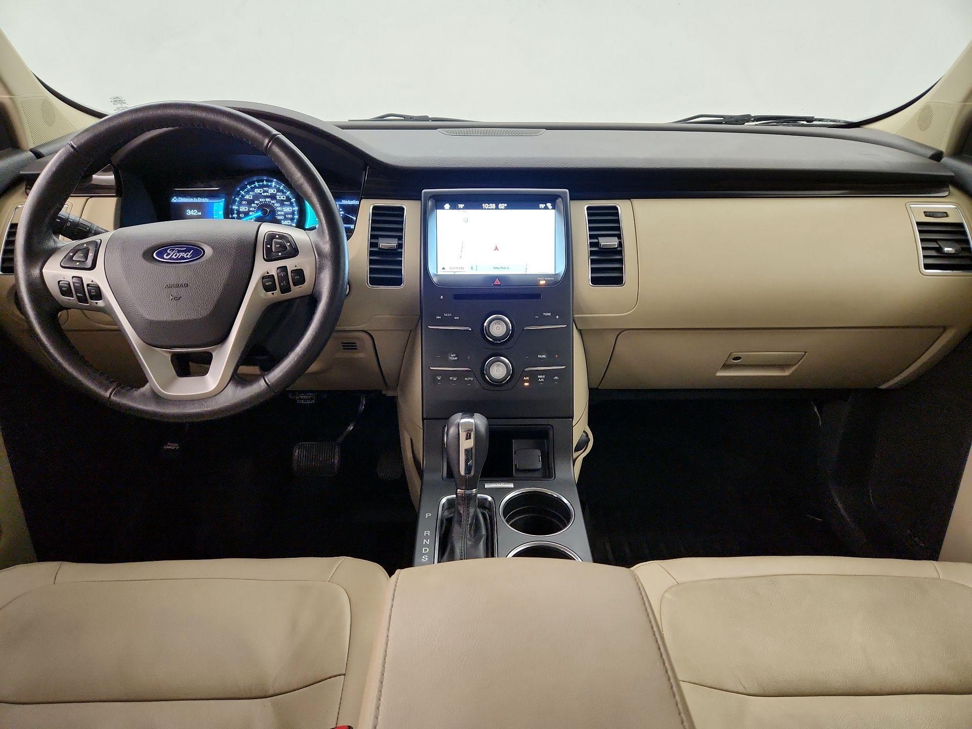 Thumbnail: 2016 Ford Flex - 9