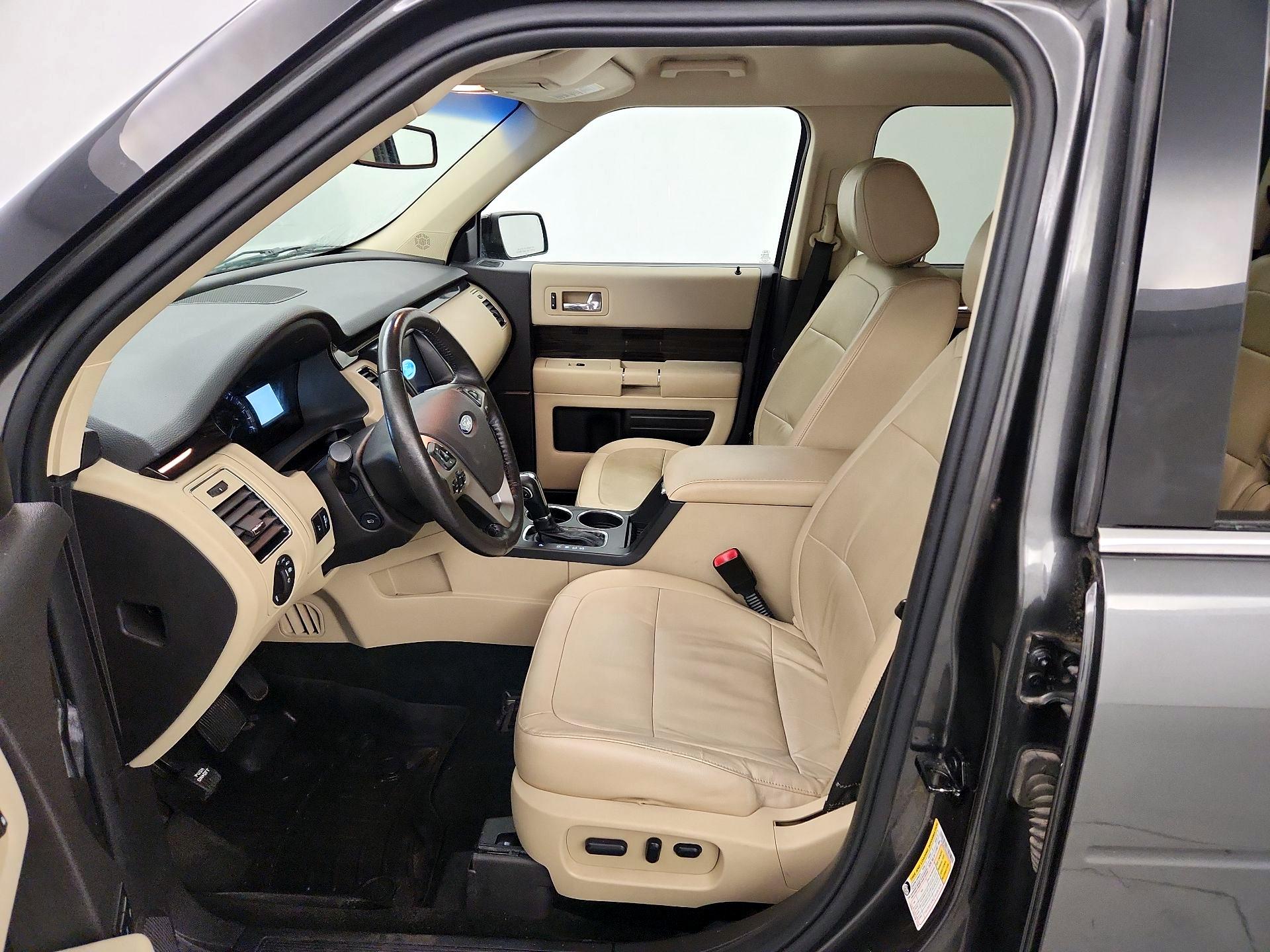 Thumbnail: 2016 Ford Flex - 11