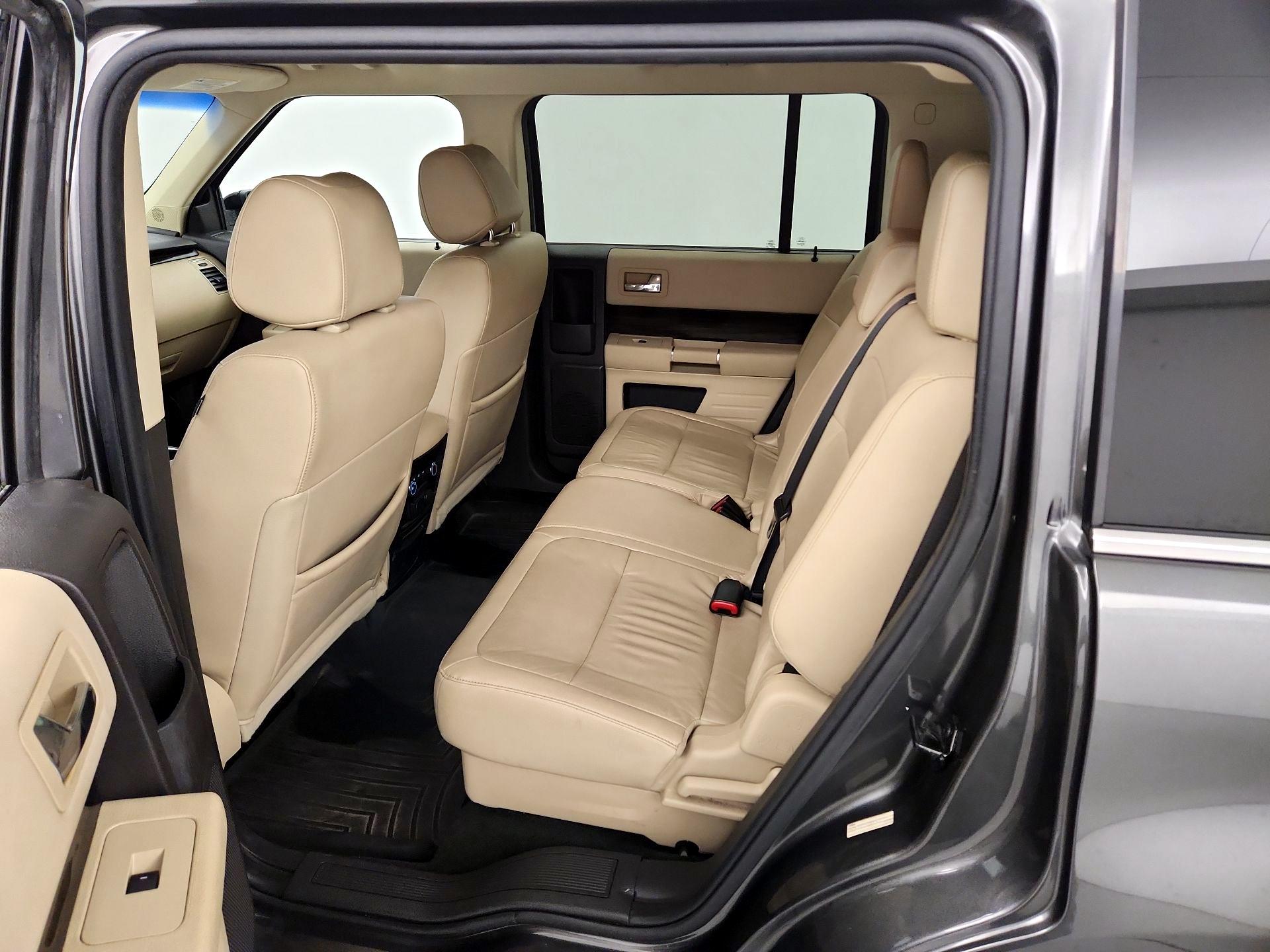 Thumbnail: 2016 Ford Flex - 20