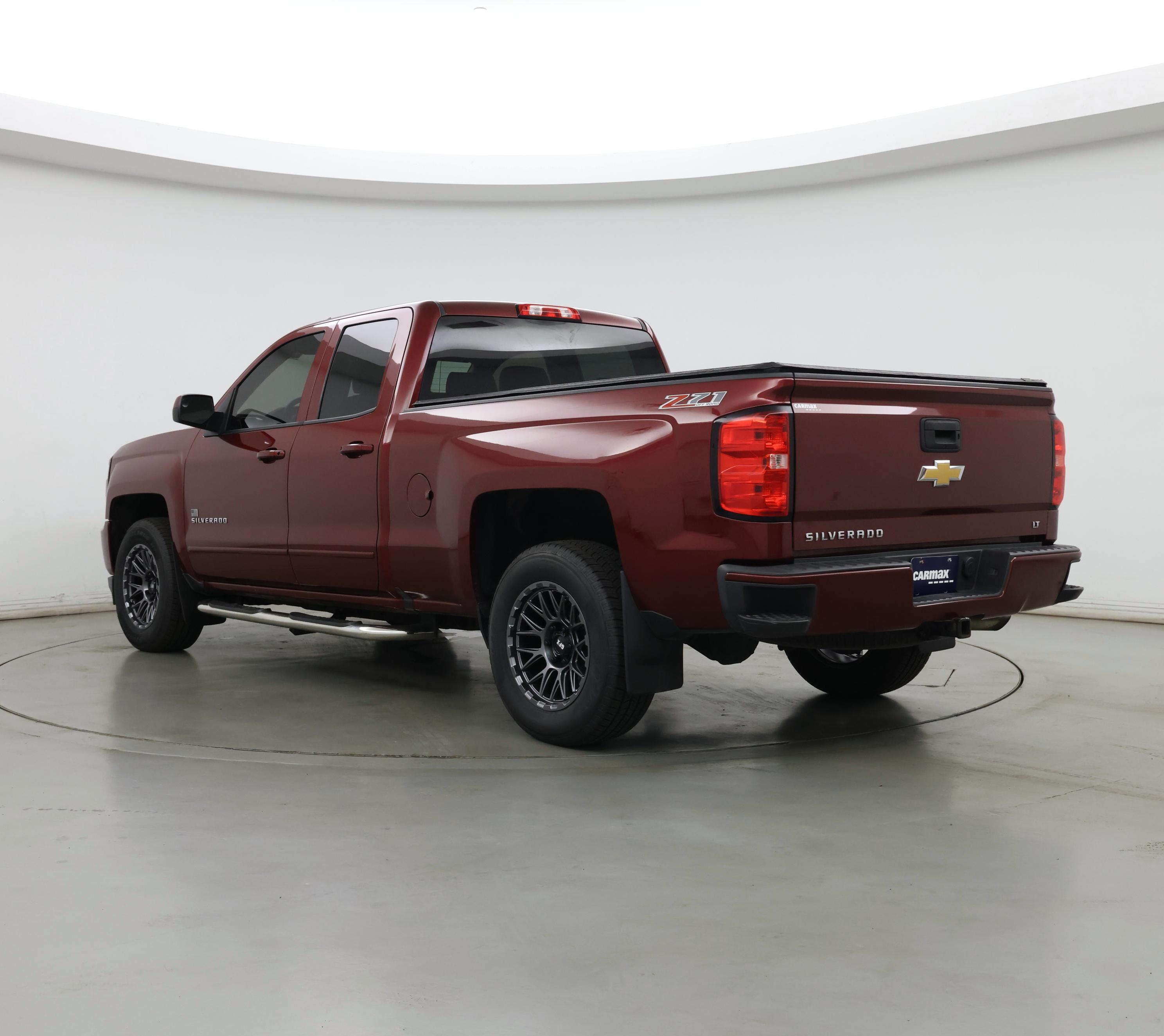 Thumbnail: 2017 Chevrolet Silverado 1500 - 2