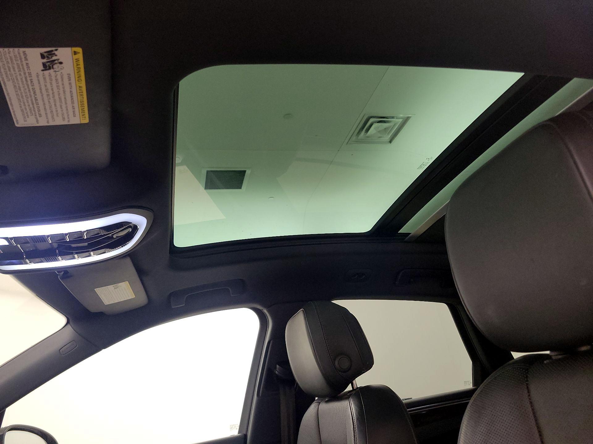 Thumbnail: 2019 Porsche Macan - 20