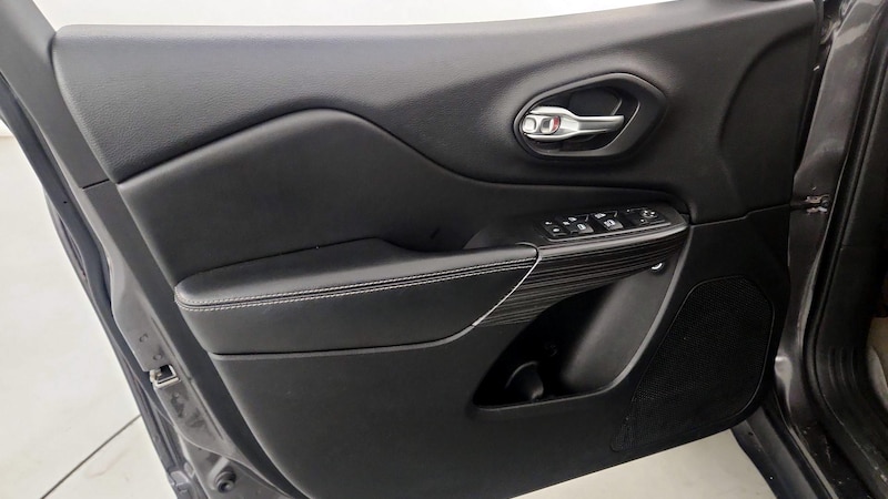 2015 Jeep Cherokee Limited Edition 12