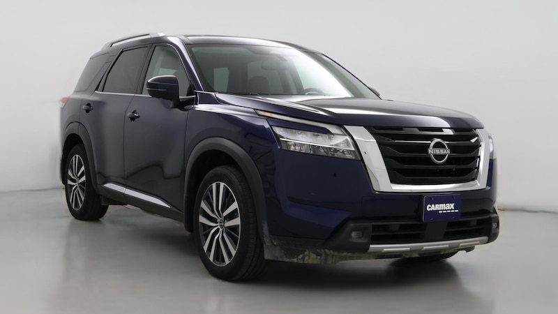 2022 Nissan Pathfinder Platinum Hero Image