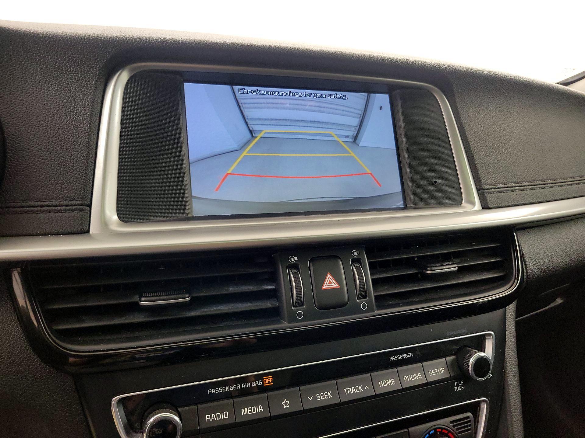 Thumbnail: 2019 Kia Optima - 14