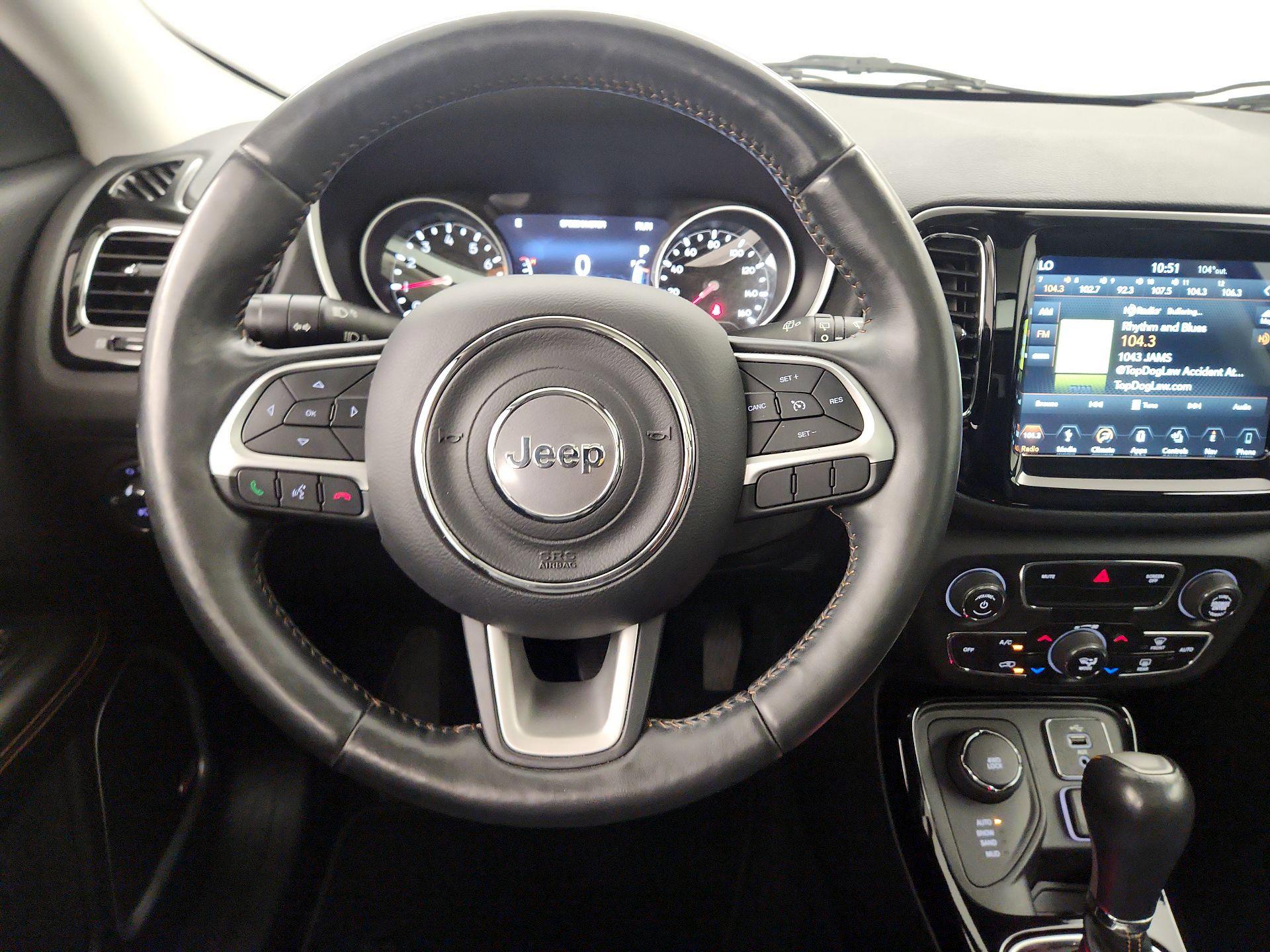 Thumbnail: 2018 Jeep Compass - 10