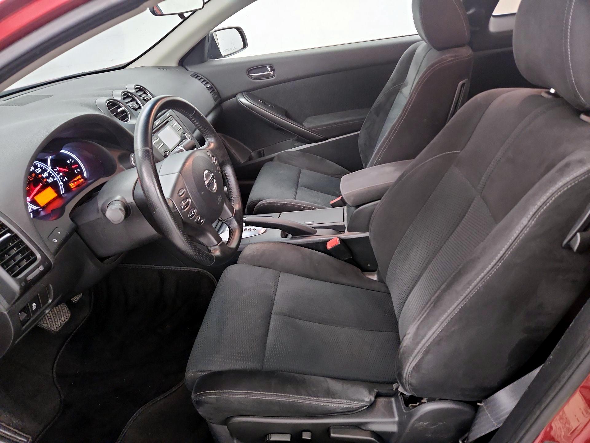 Thumbnail: 2013 Nissan Altima - 11