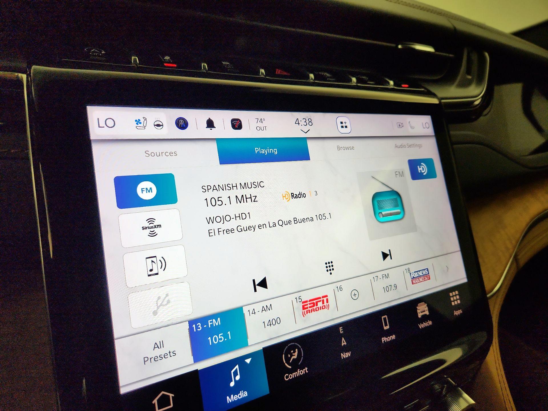 Thumbnail: 2023 Jeep Grand Cherokee L - 16