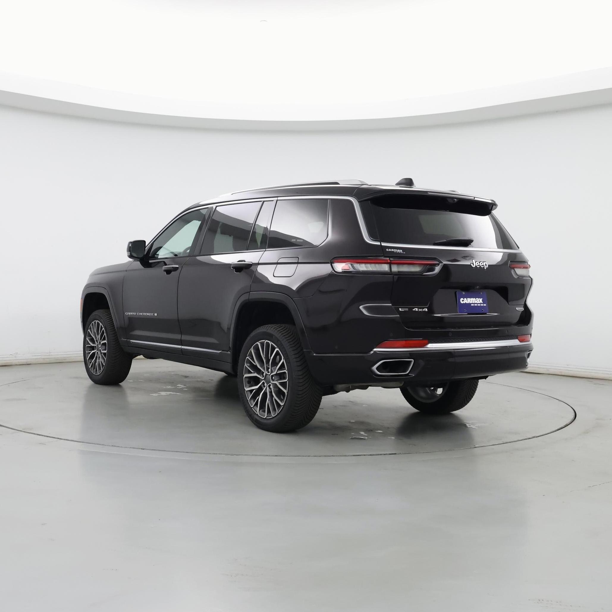 Thumbnail: 2023 Jeep Grand Cherokee L - 2