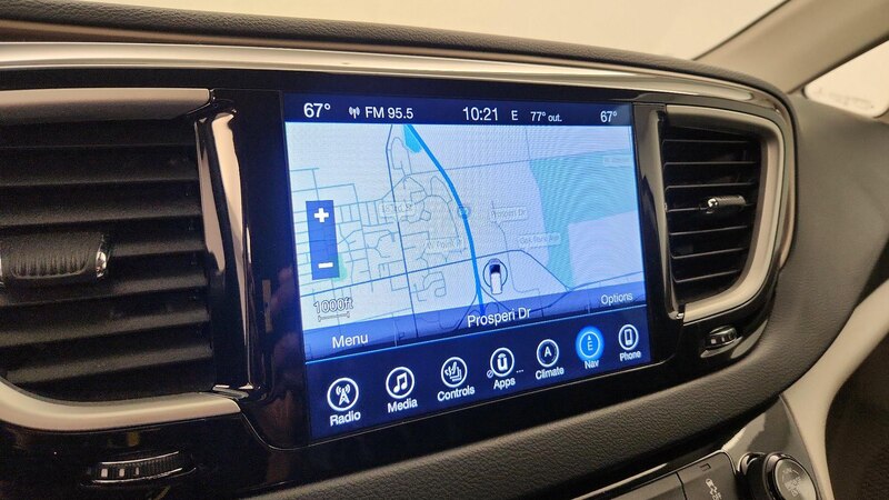 2017 Chrysler Pacifica Touring L 14
