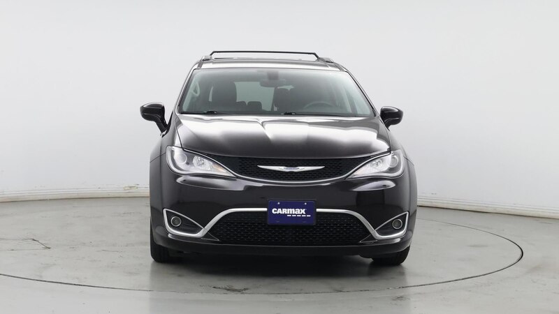 2017 Chrysler Pacifica Touring L 5