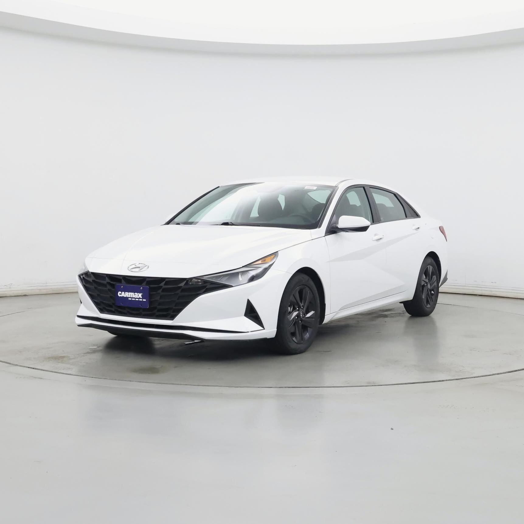 Thumbnail: 2021 Hyundai Elantra - 4