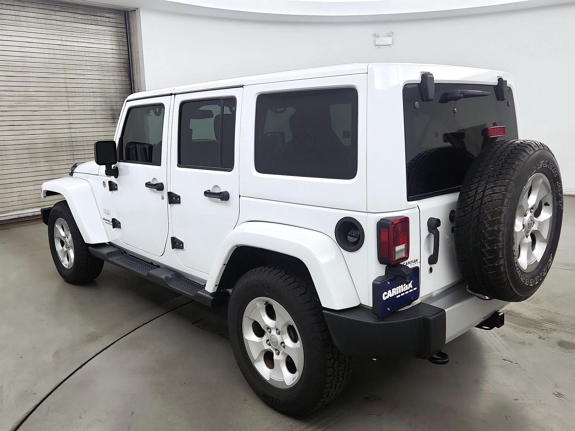 Thumbnail: 2015 Jeep Wrangler - 7