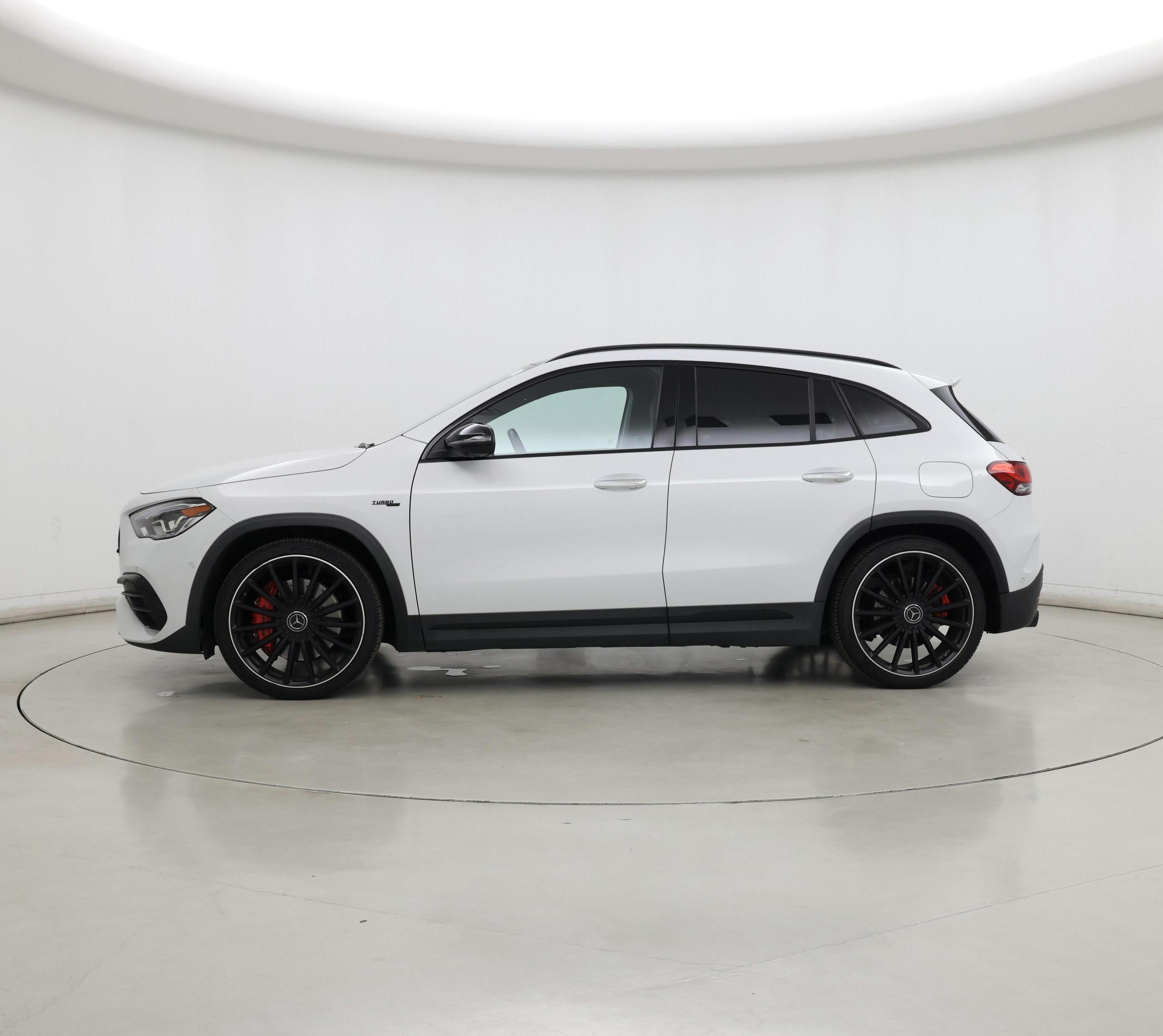 Thumbnail: 2023 Mercedes-Benz GLA - 3