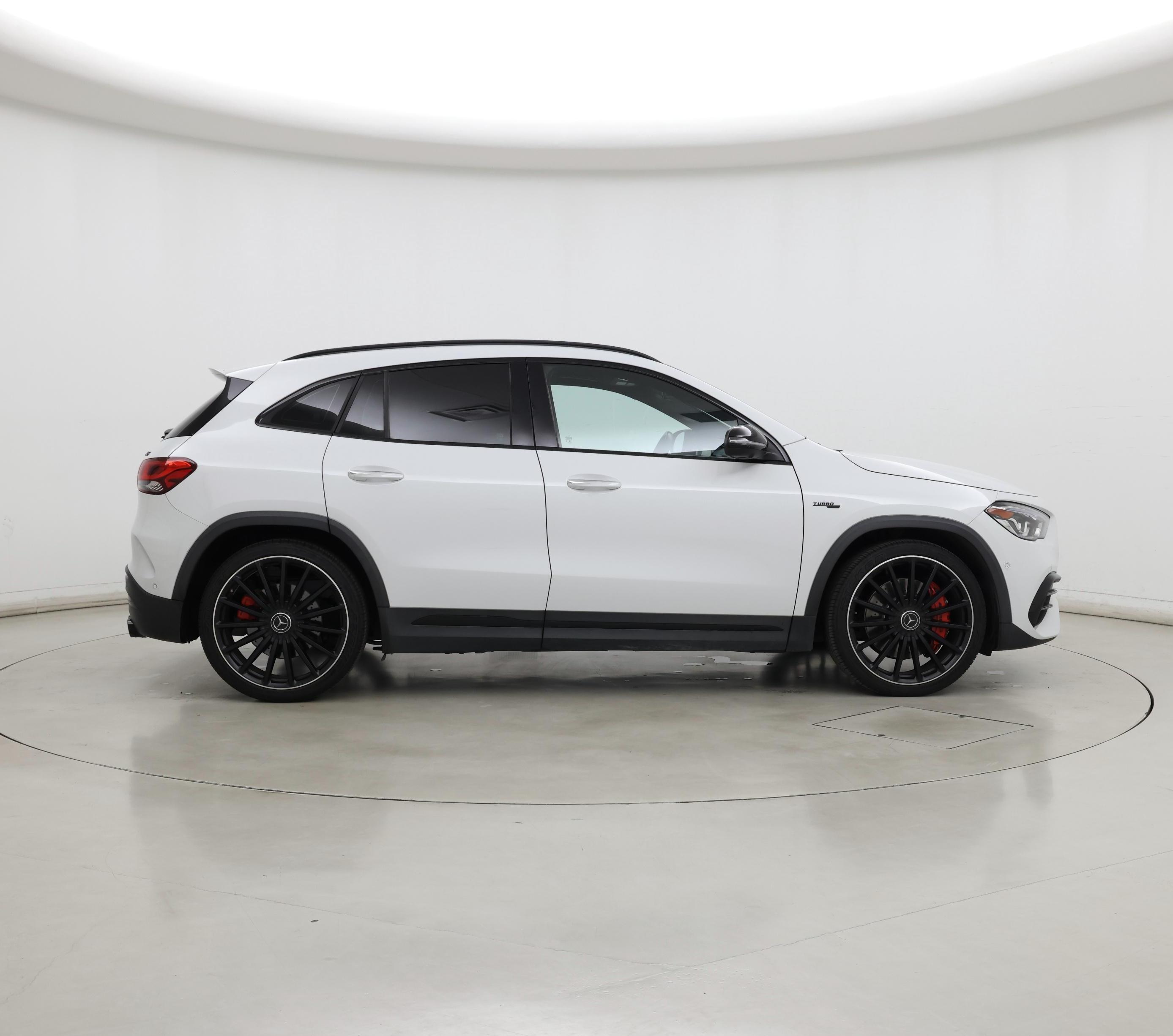 Thumbnail: 2023 Mercedes-Benz GLA - 7