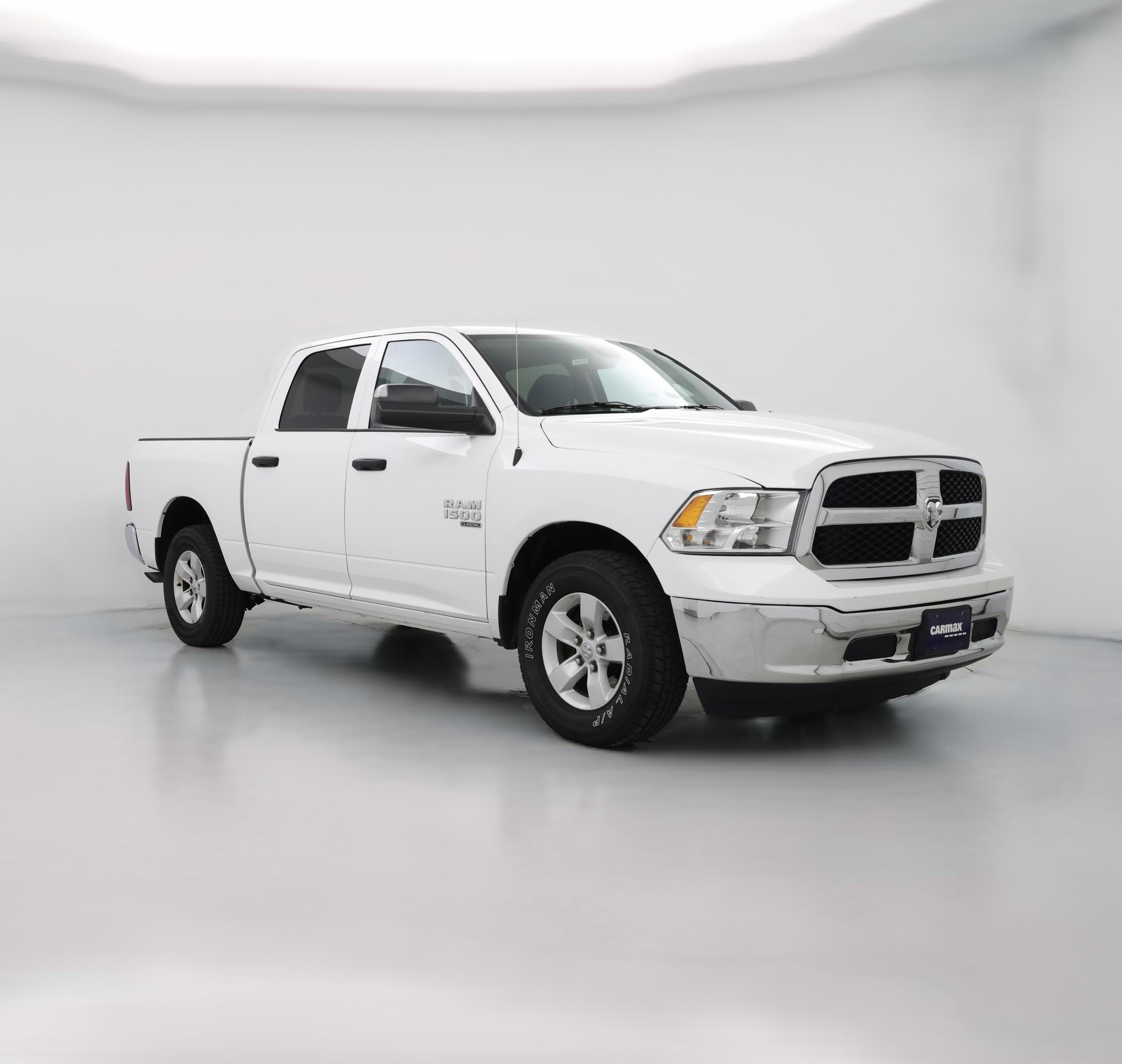 Thumbnail: 2023 RAM 1500 Classic - 1
