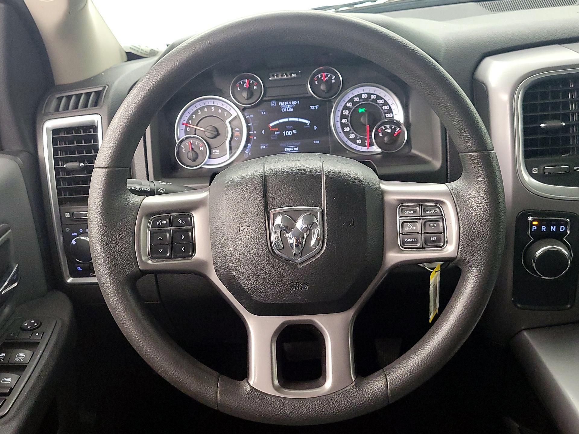 Thumbnail: 2023 RAM 1500 Classic - 10