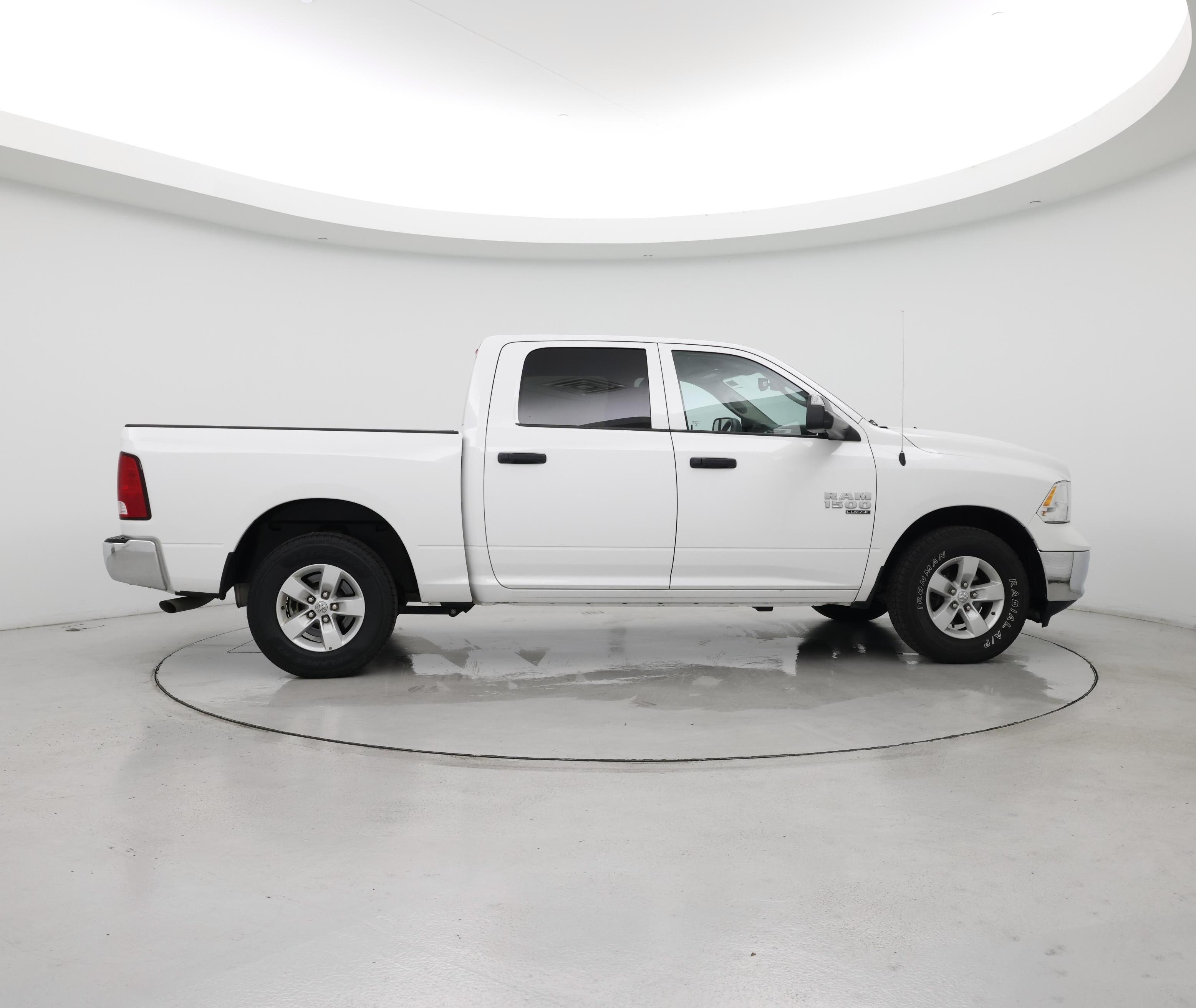Thumbnail: 2023 RAM 1500 Classic - 7