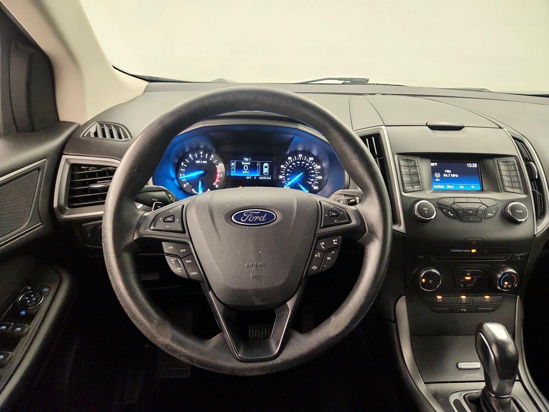 Thumbnail: 2017 Ford Edge - 10