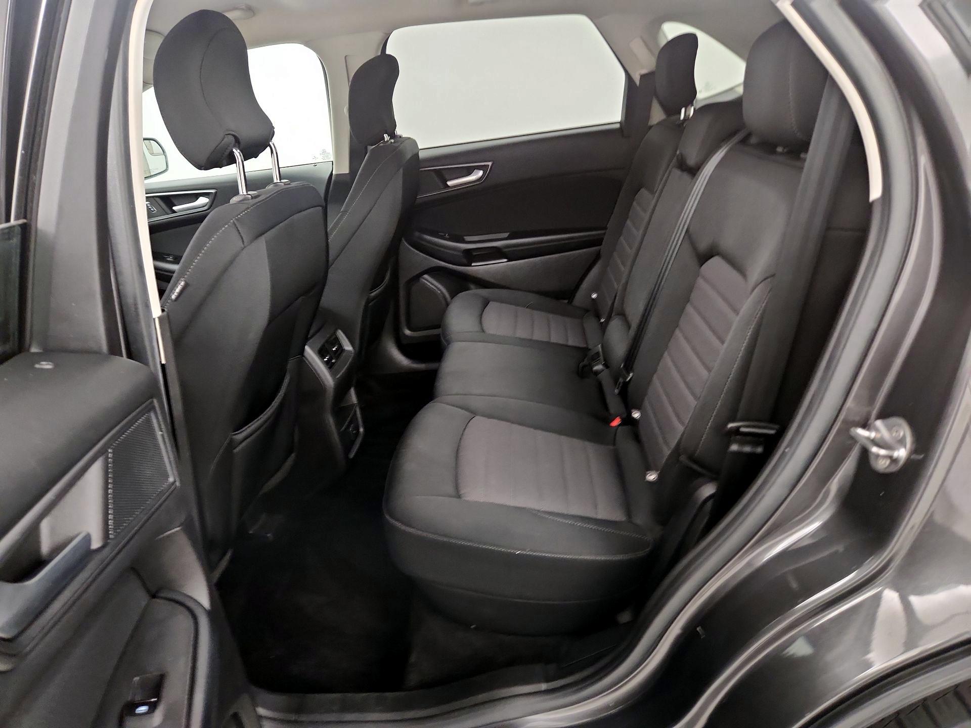 Thumbnail: 2017 Ford Edge - 19