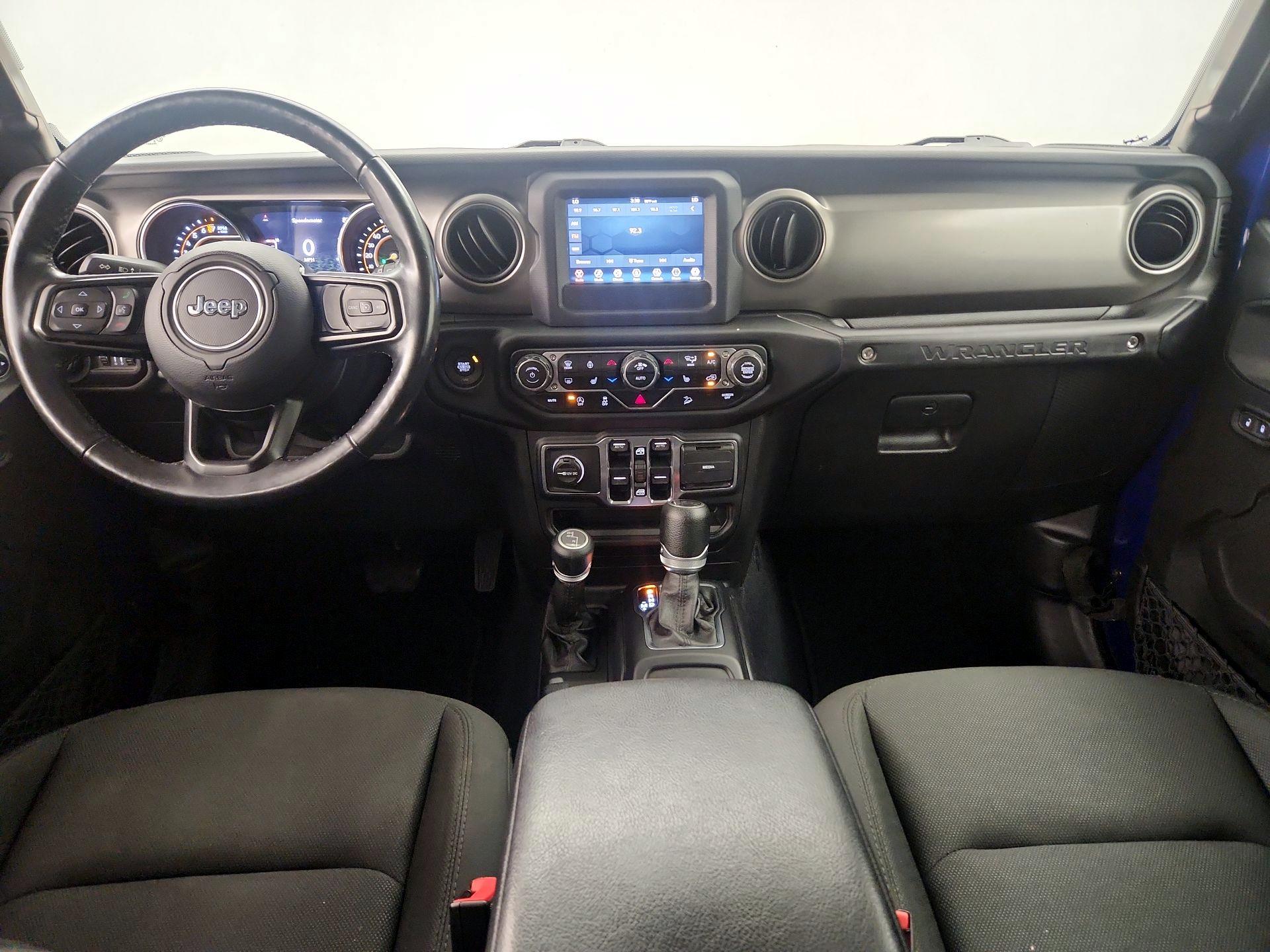 Thumbnail: 2019 Jeep Wrangler - 9