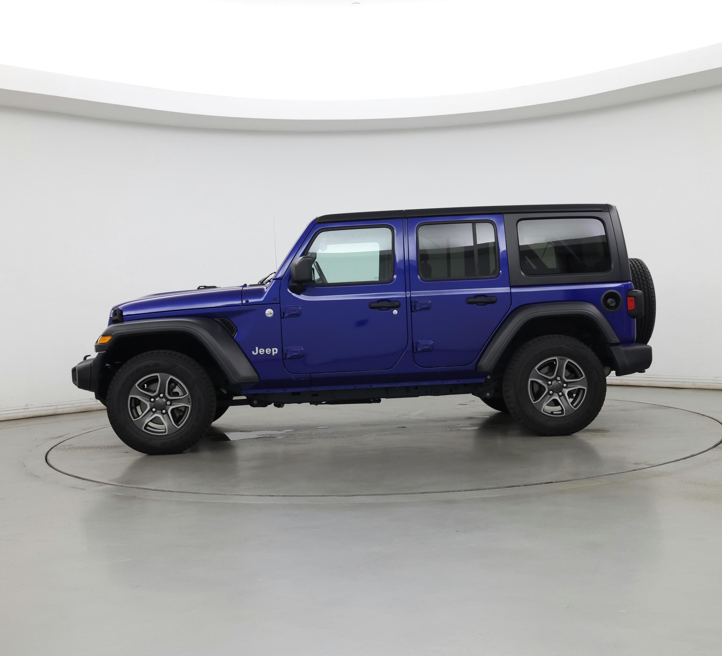 Thumbnail: 2019 Jeep Wrangler - 3