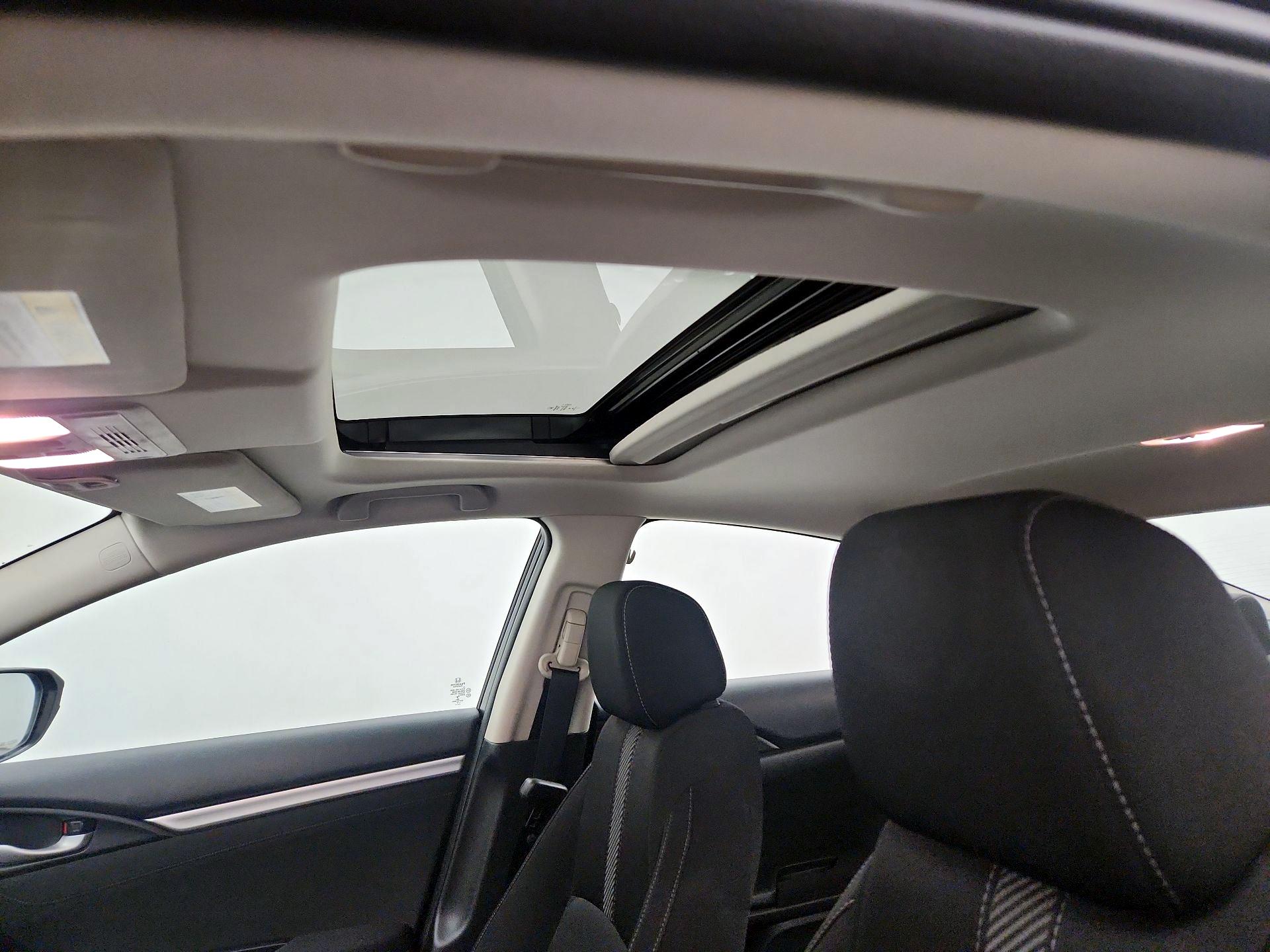 Thumbnail: 2017 Honda Civic - 19
