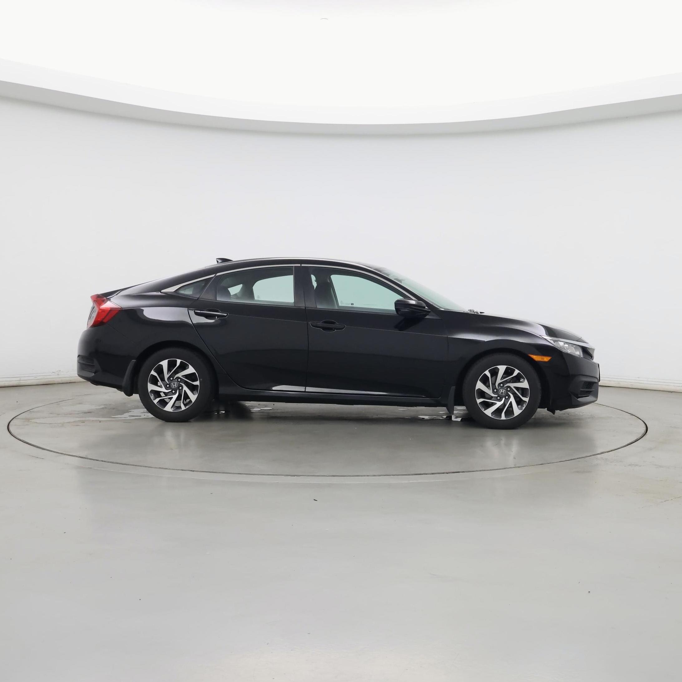 Thumbnail: 2017 Honda Civic - 7