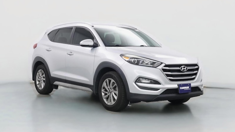 2017 Hyundai Tucson SE Plus Hero Image