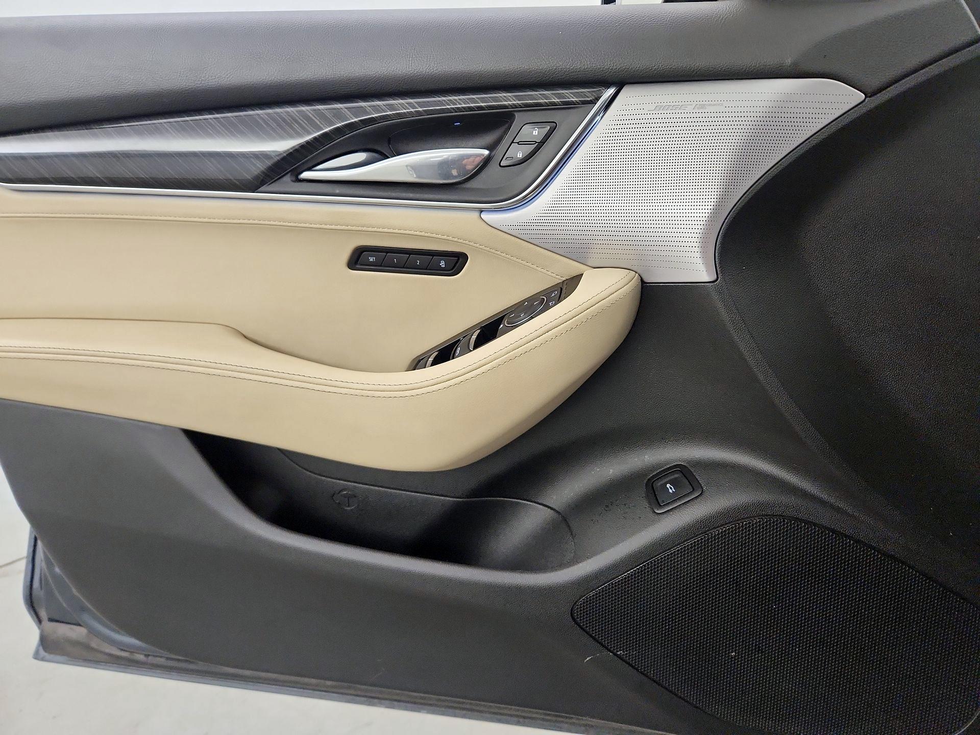 Thumbnail: 2021 Cadillac CT5 - 12