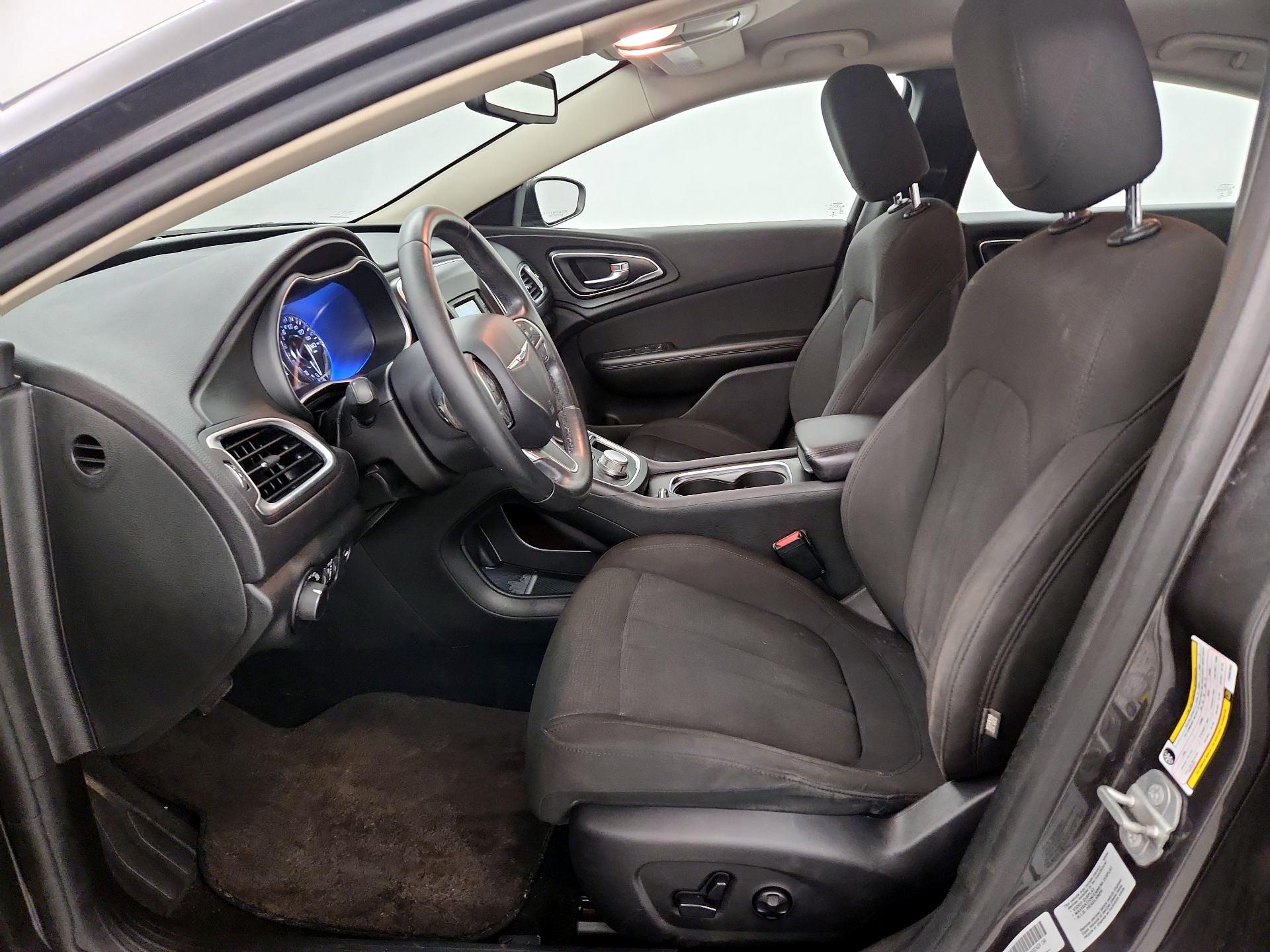 Thumbnail: 2015 Chrysler 200 - 11