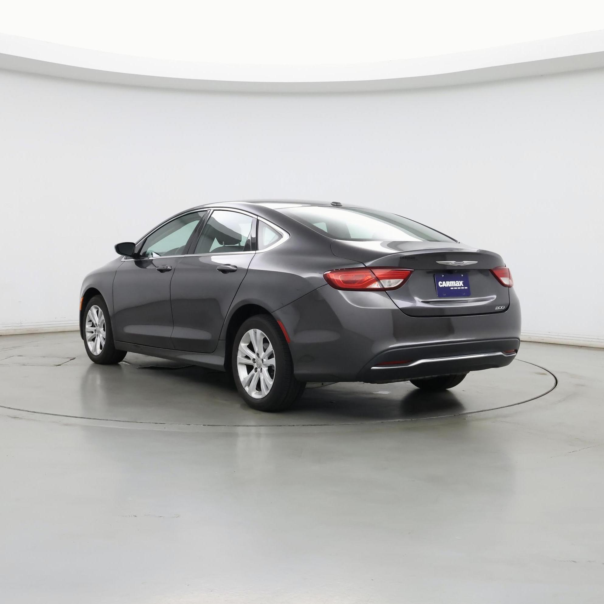 Thumbnail: 2015 Chrysler 200 - 2