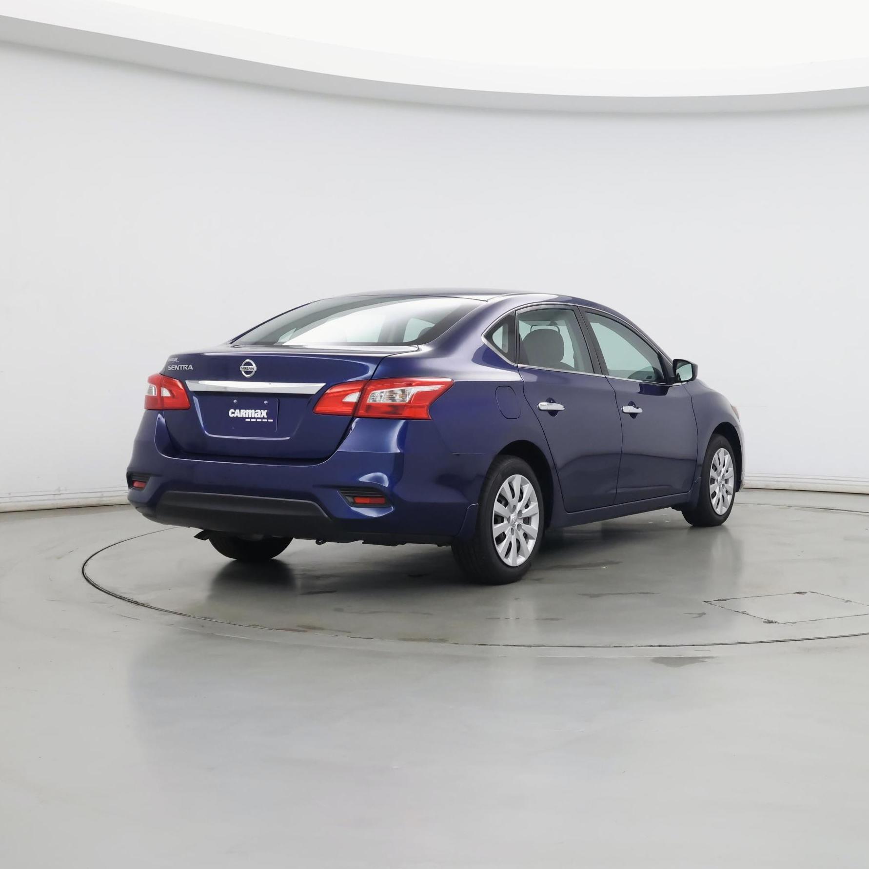 Thumbnail: 2019 Nissan Sentra - 8