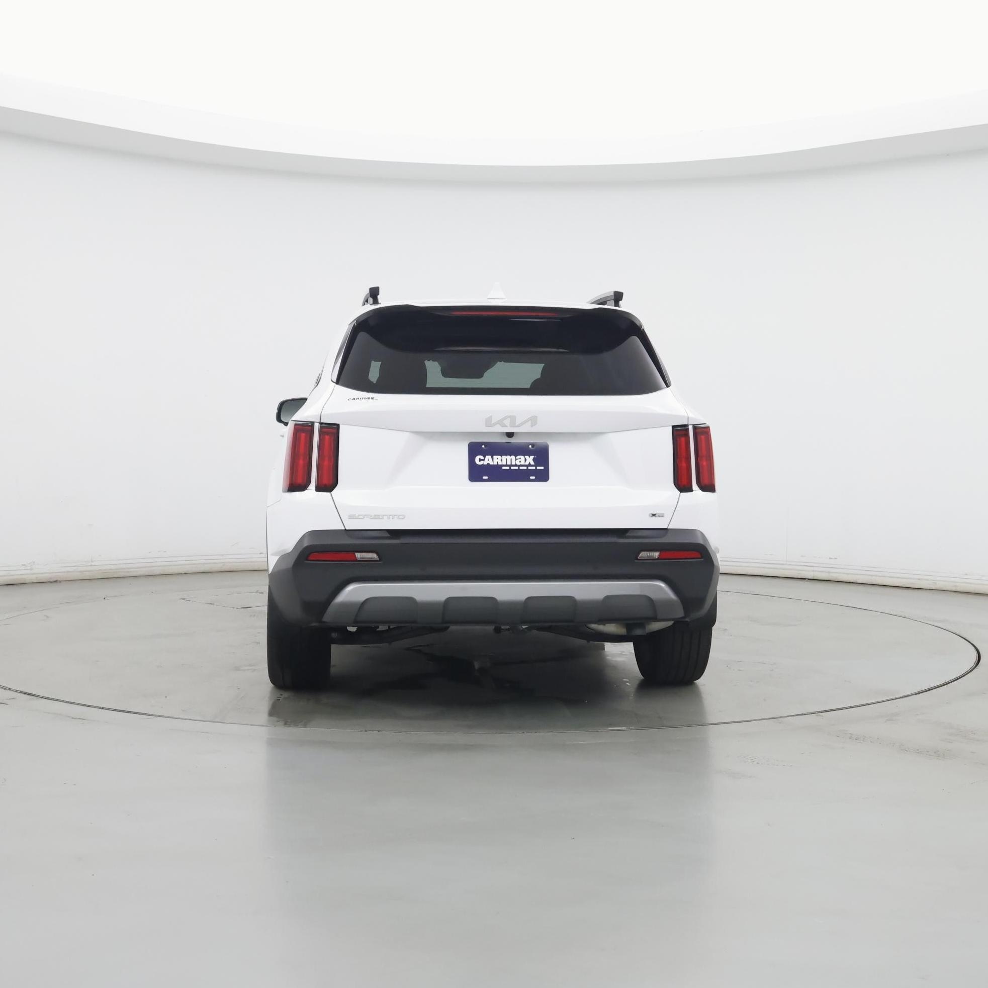 Thumbnail: 2023 Kia Sorento - 6