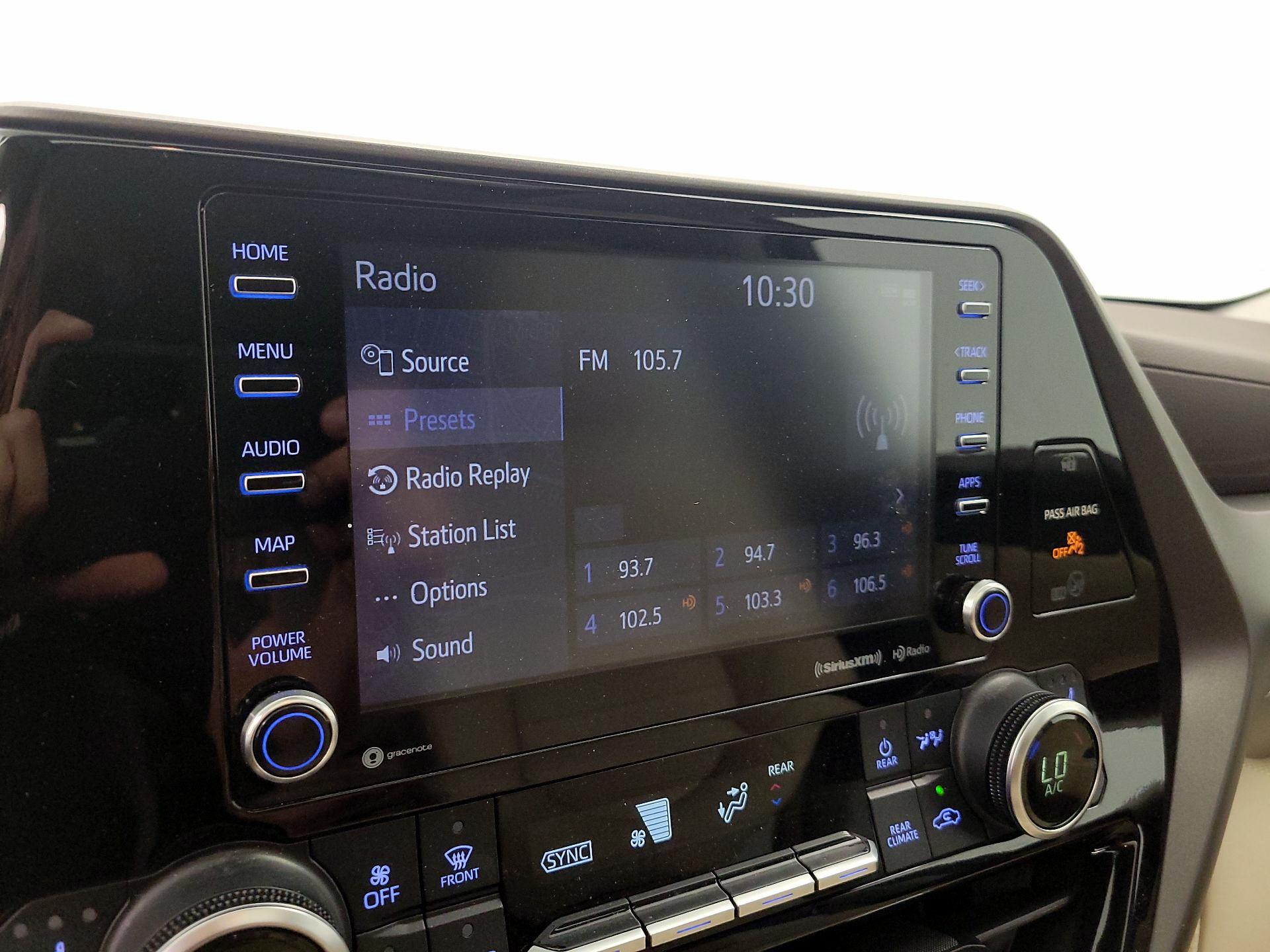Thumbnail: 2021 Toyota Highlander - 16