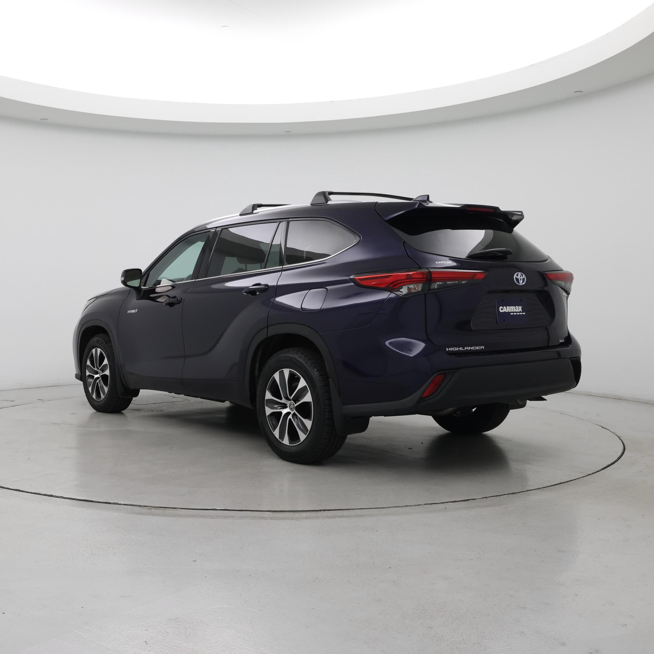 Thumbnail: 2021 Toyota Highlander - 2