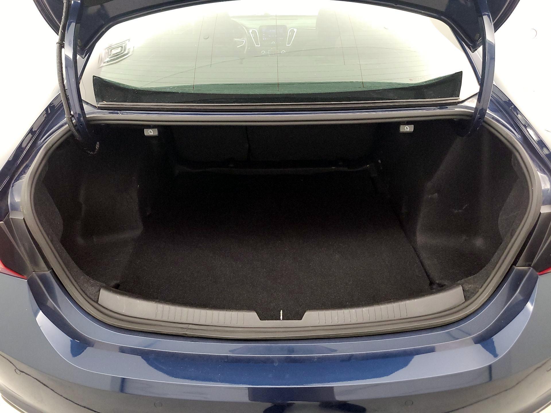 Thumbnail: 2020 Chevrolet Malibu - 20