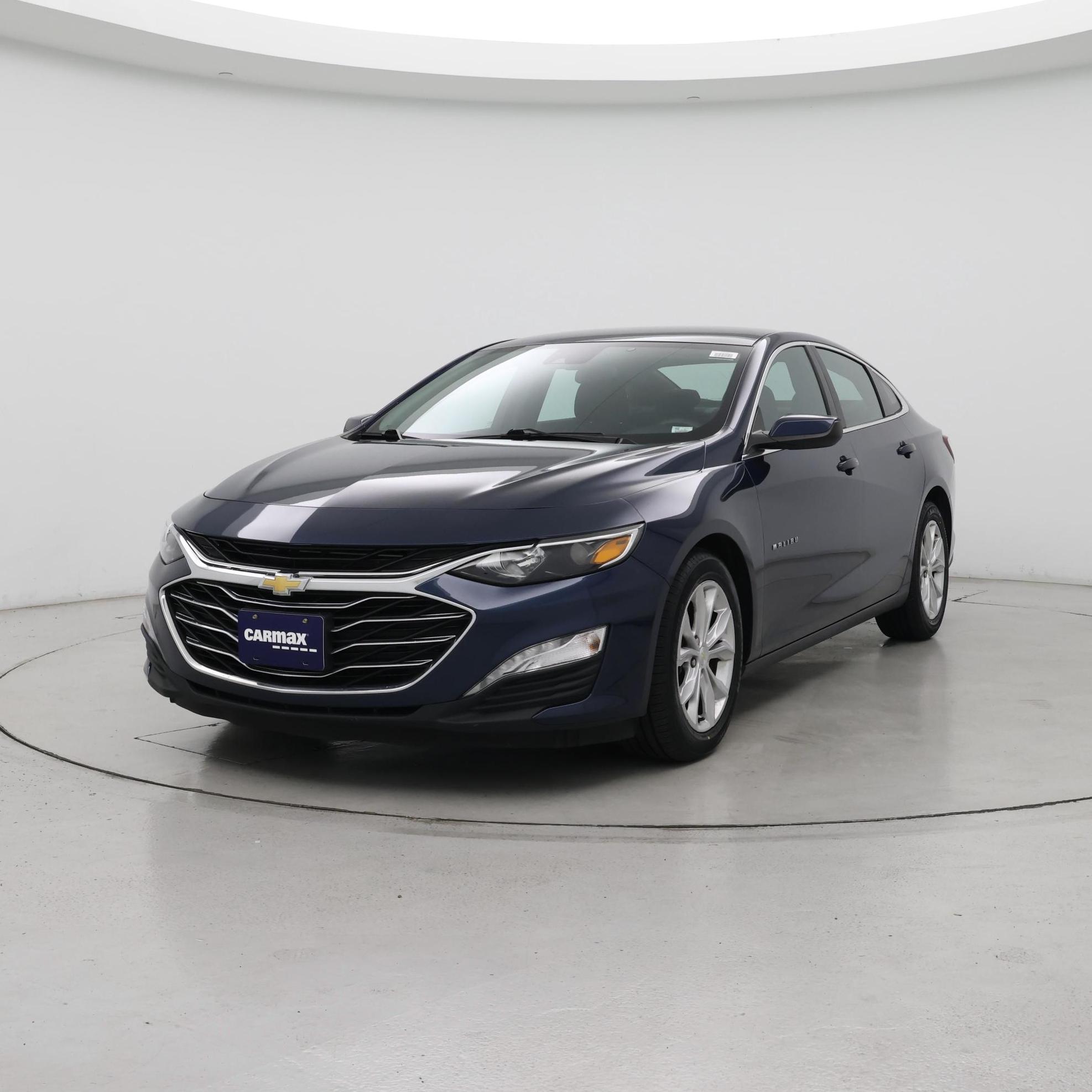 Thumbnail: 2020 Chevrolet Malibu - 4