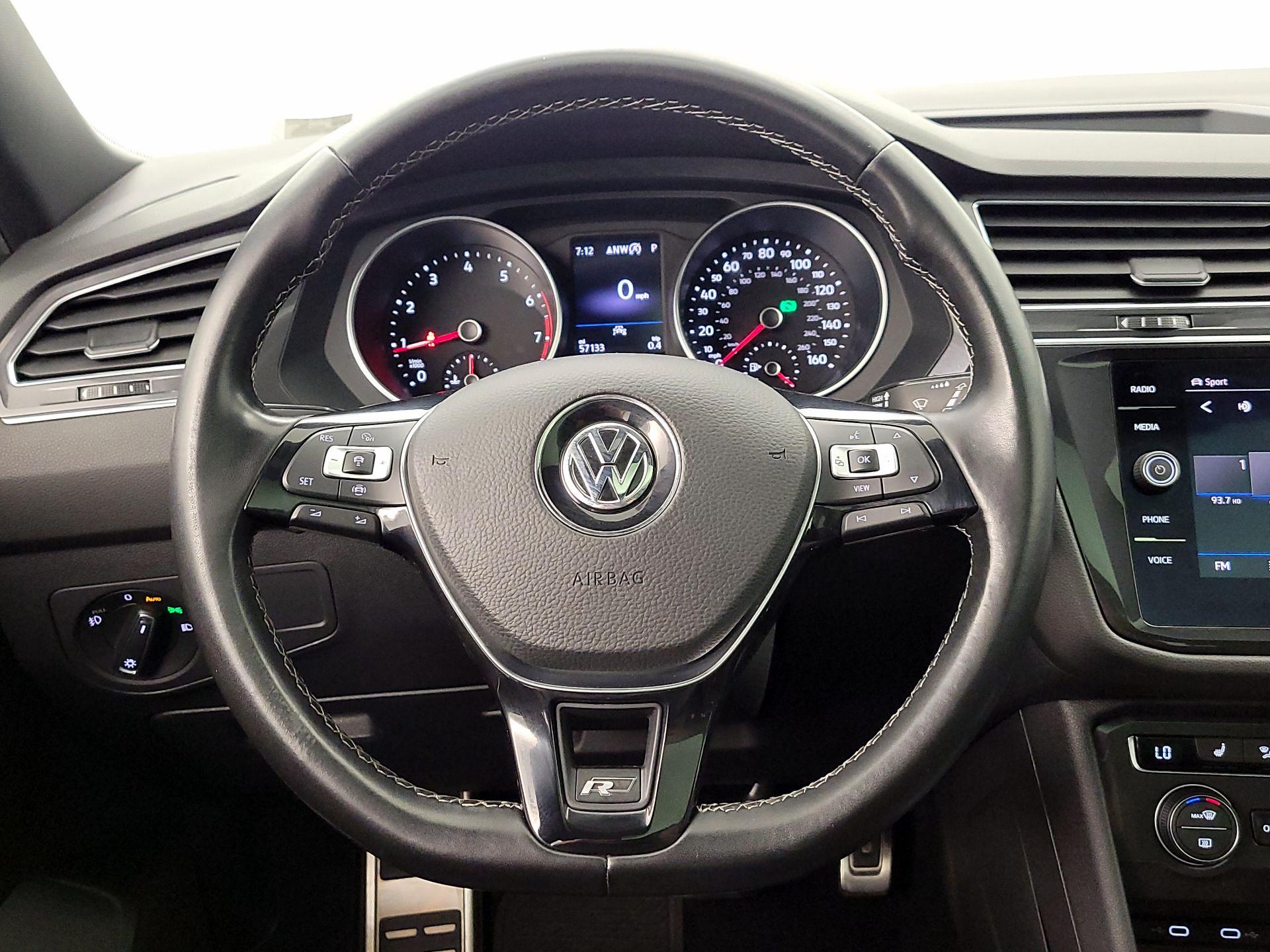 Thumbnail: 2021 Volkswagen Tiguan - 10