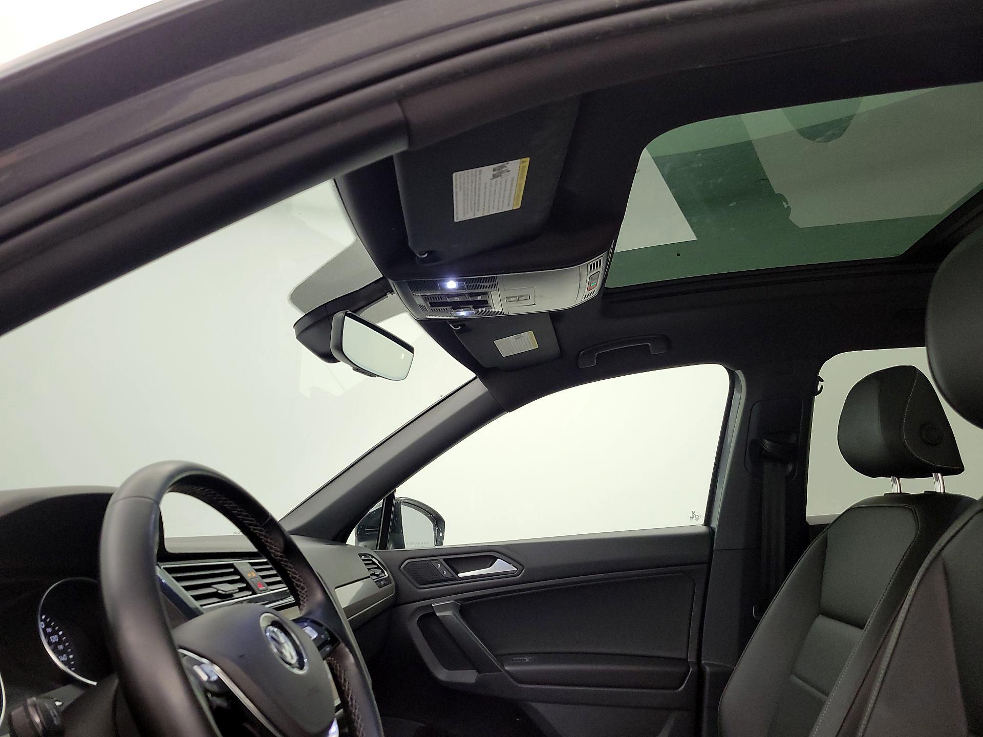 Thumbnail: 2021 Volkswagen Tiguan - 19