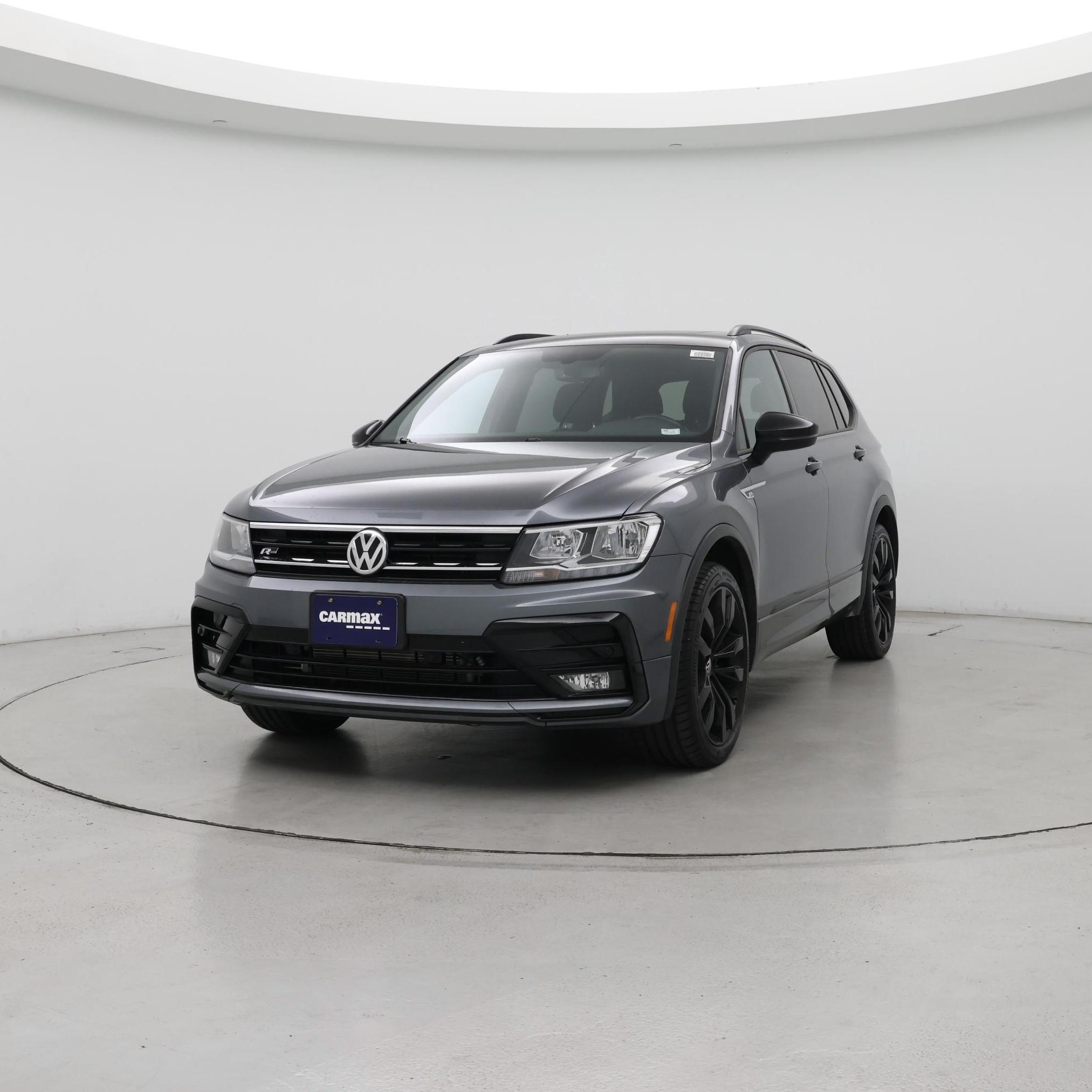 Thumbnail: 2021 Volkswagen Tiguan - 4