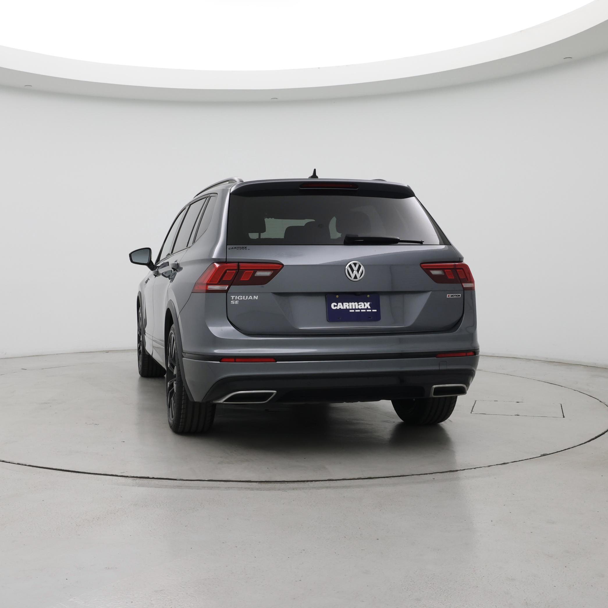Thumbnail: 2021 Volkswagen Tiguan - 6
