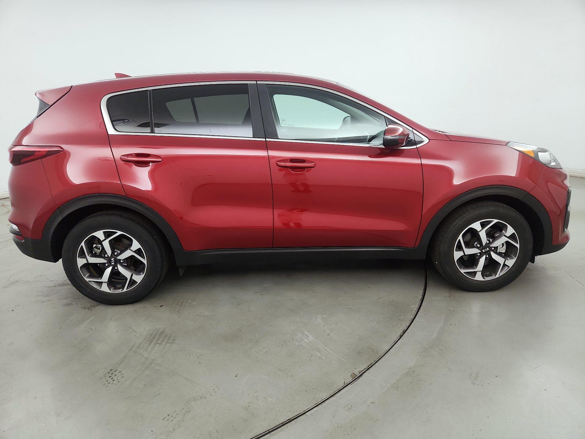 Thumbnail: 2020 Kia Sportage - 4