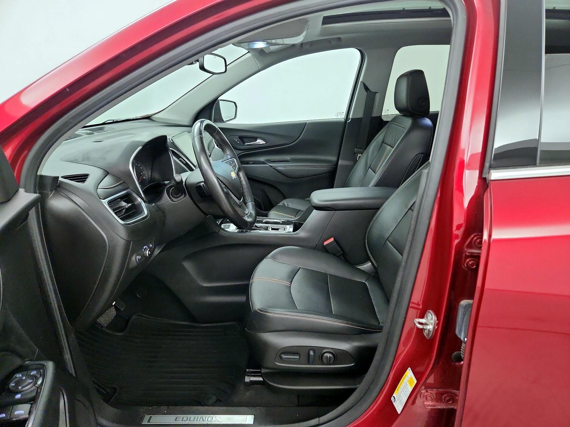 Thumbnail: 2022 Chevrolet Equinox - 11
