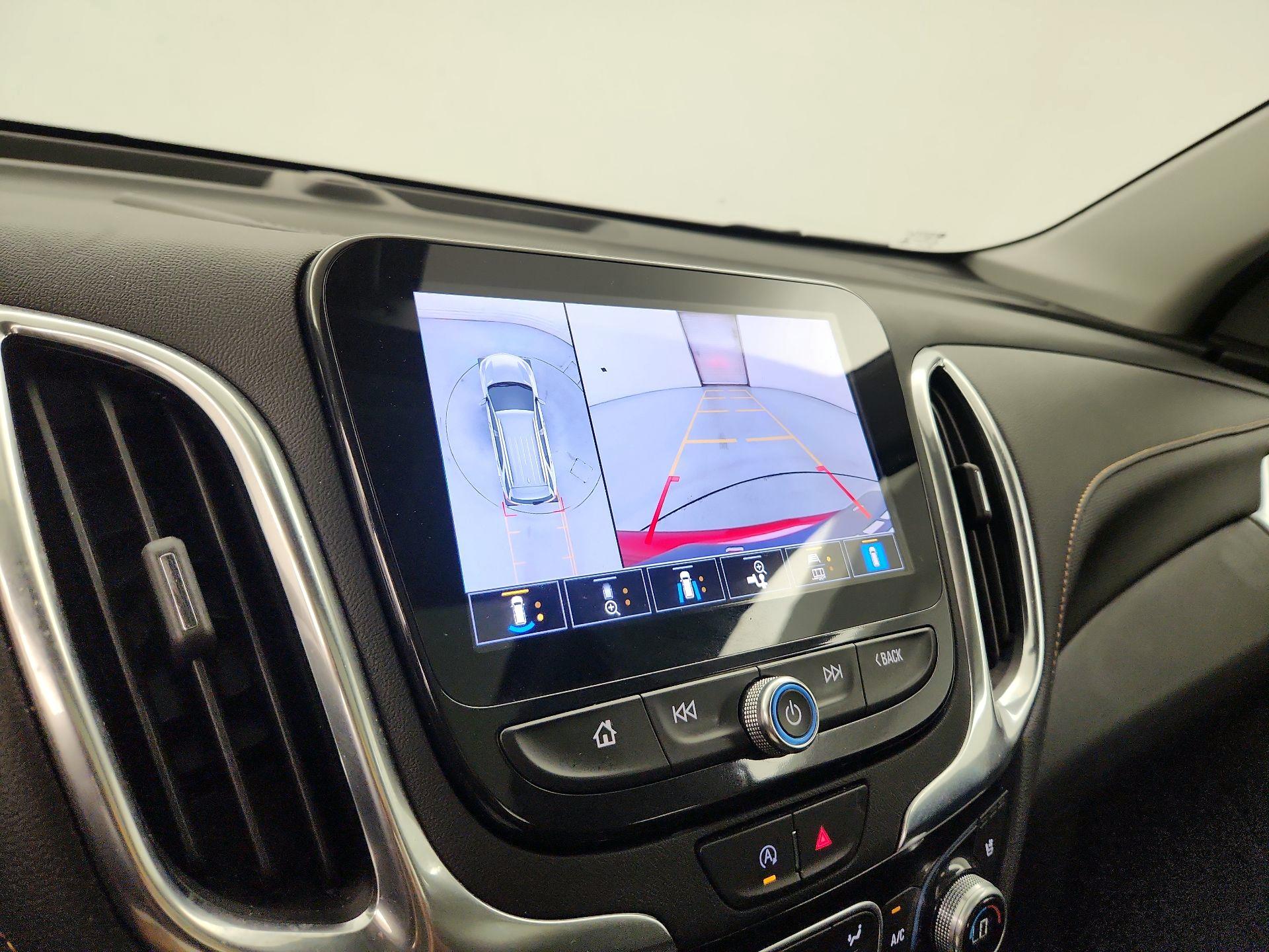 Thumbnail: 2022 Chevrolet Equinox - 15