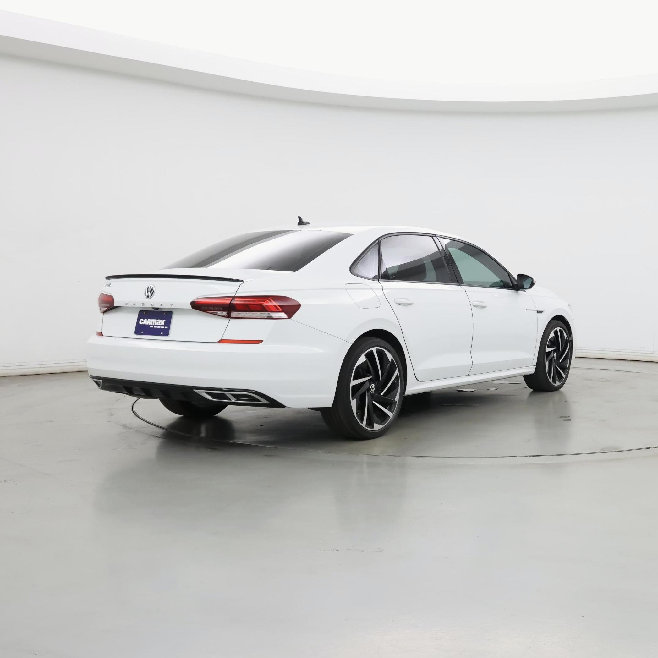 Thumbnail: 2020 Volkswagen Passat - 8