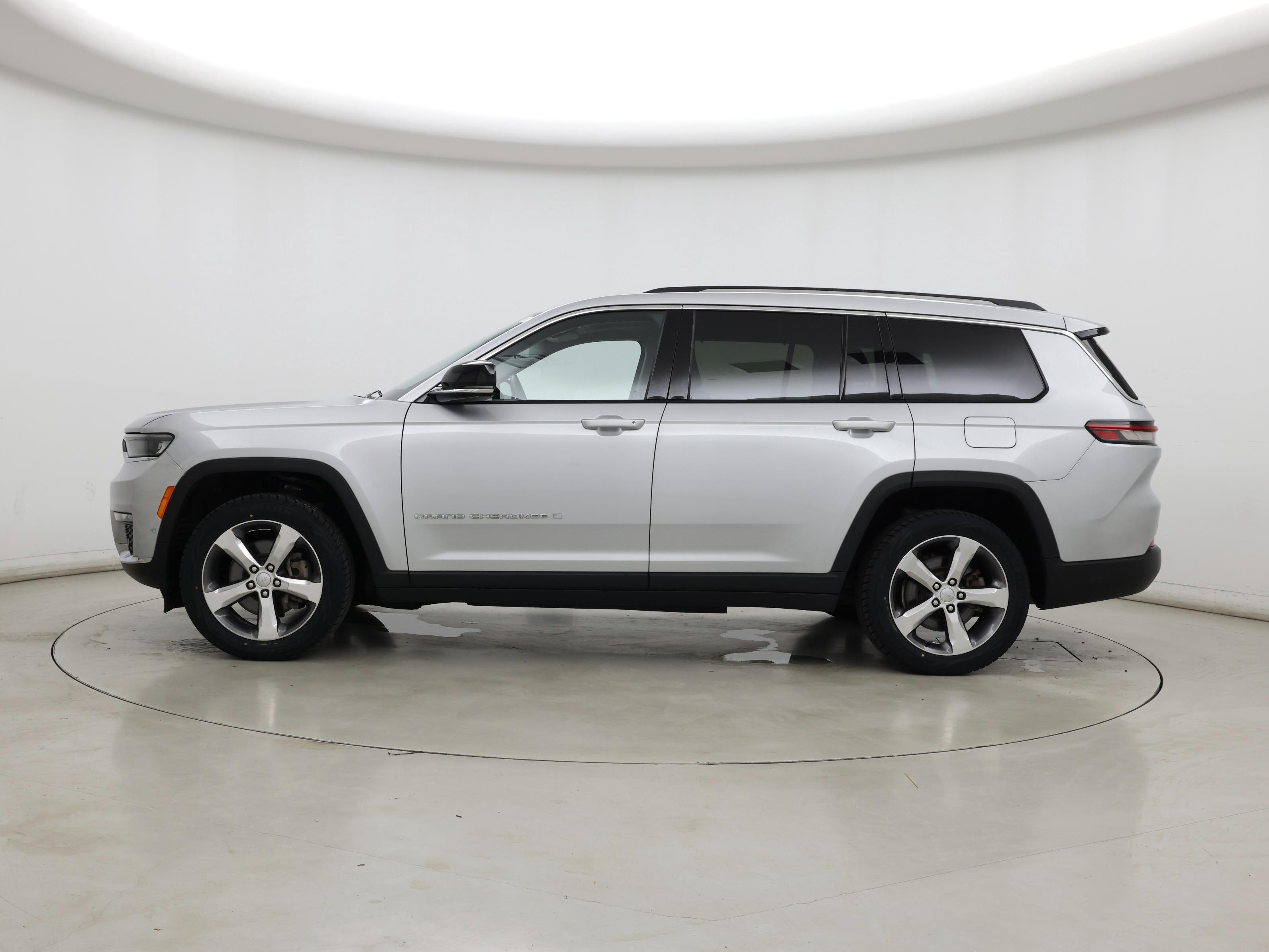 Thumbnail: 2021 Jeep Grand Cherokee L - 3