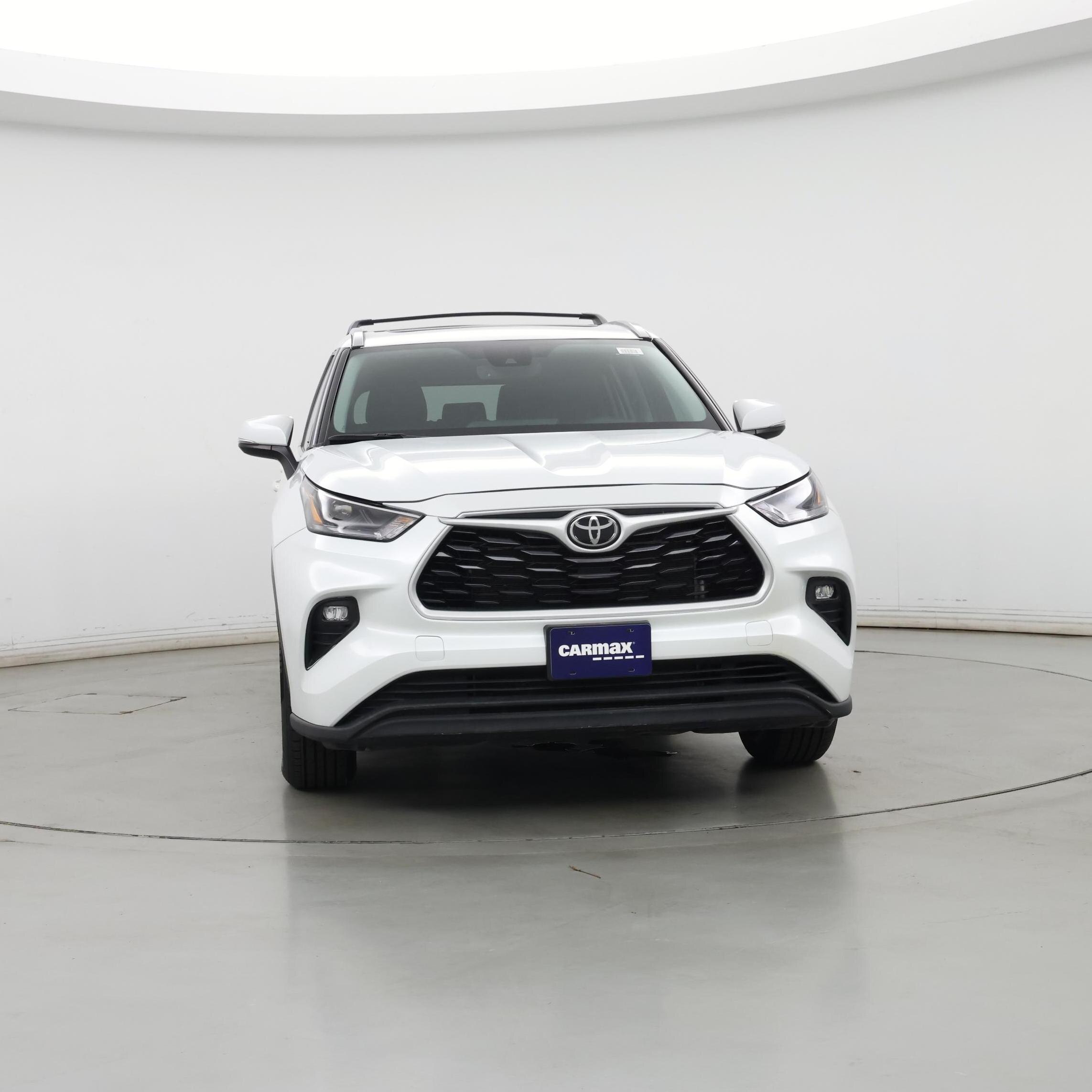 Thumbnail: 2023 Toyota Highlander - 5